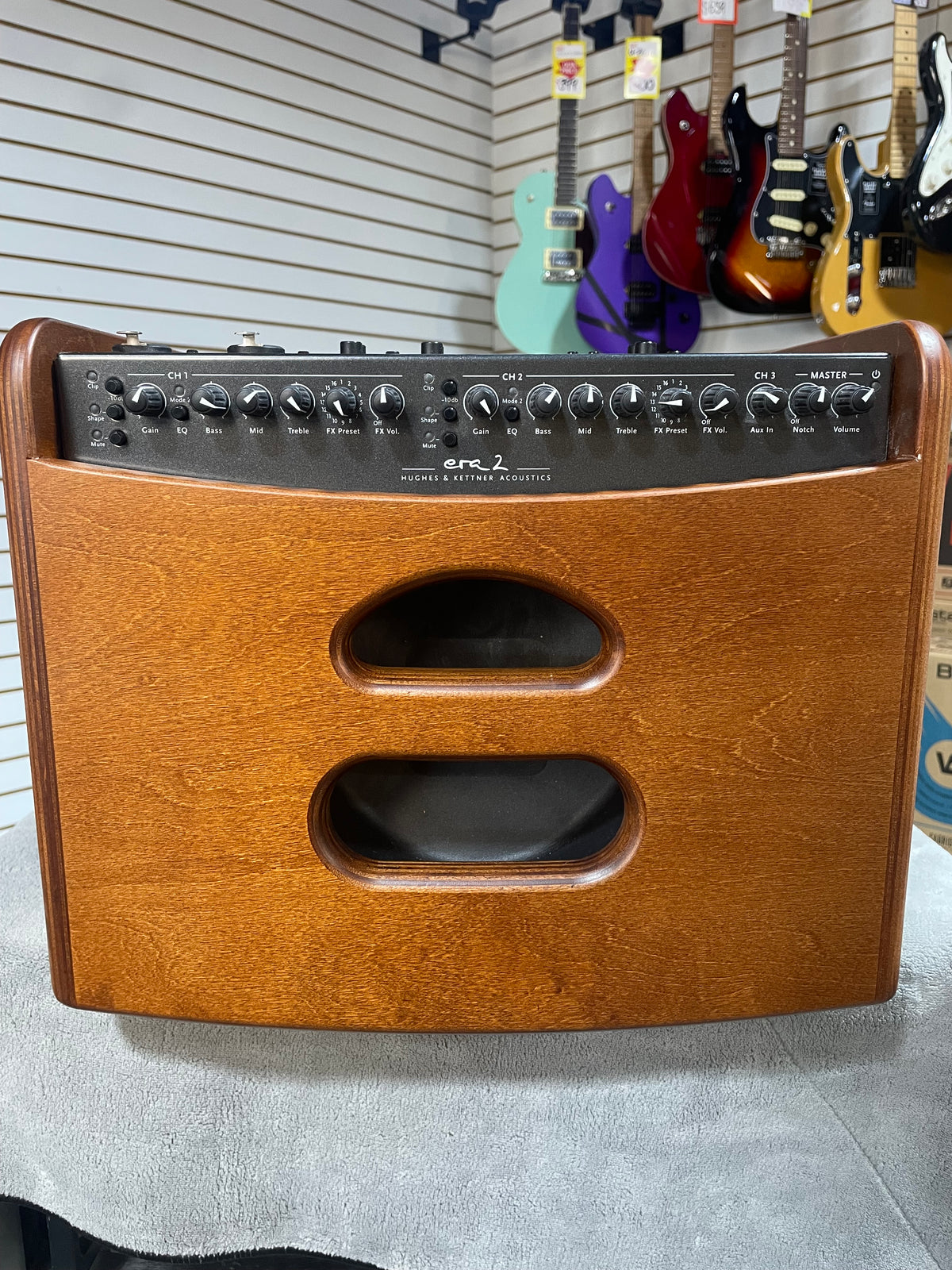 Hughes & Kettner ERA 2