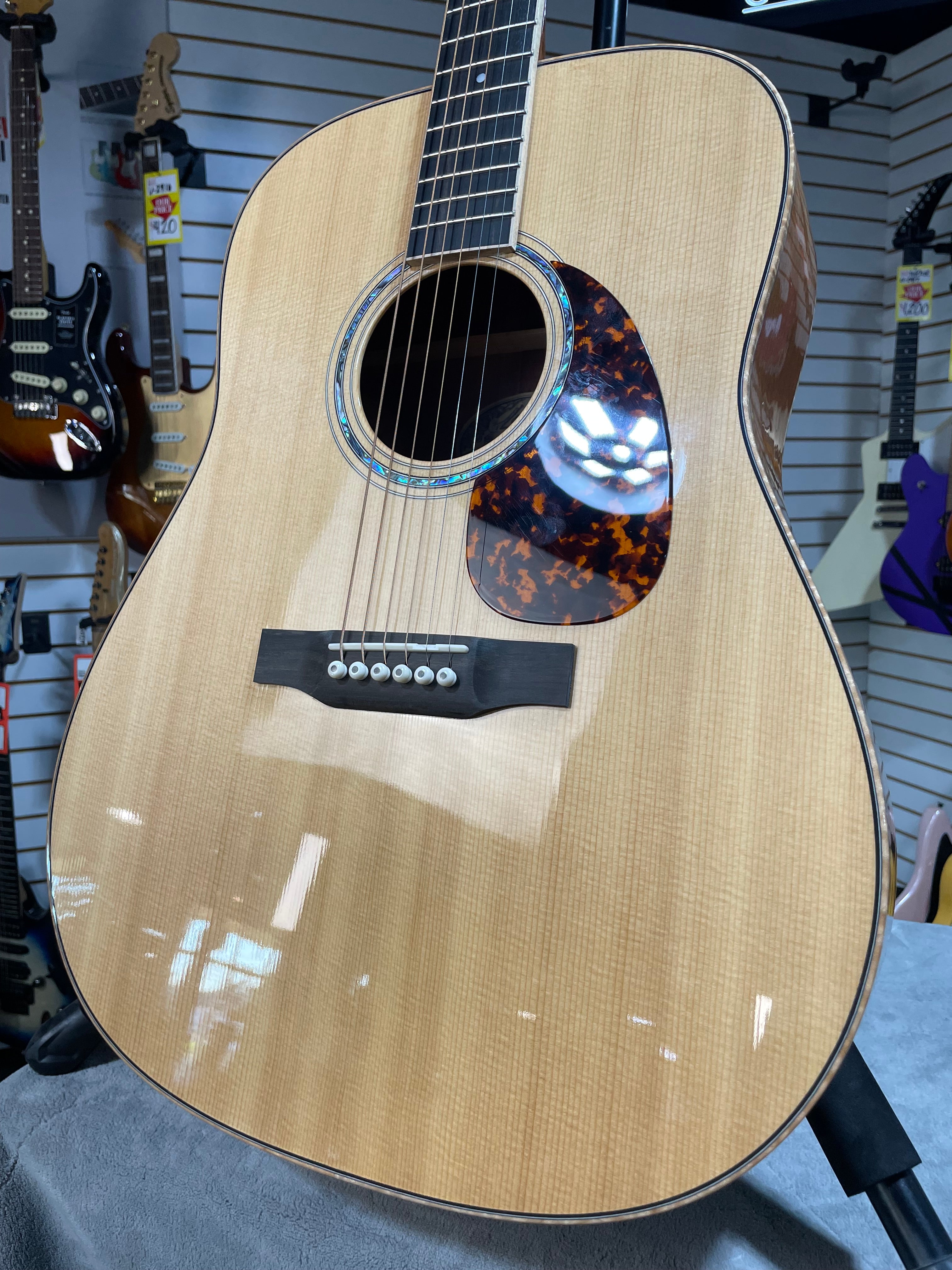 Larivee D-05 Acoustic Guitar - Natural w/OHSC & PLEK*D #588