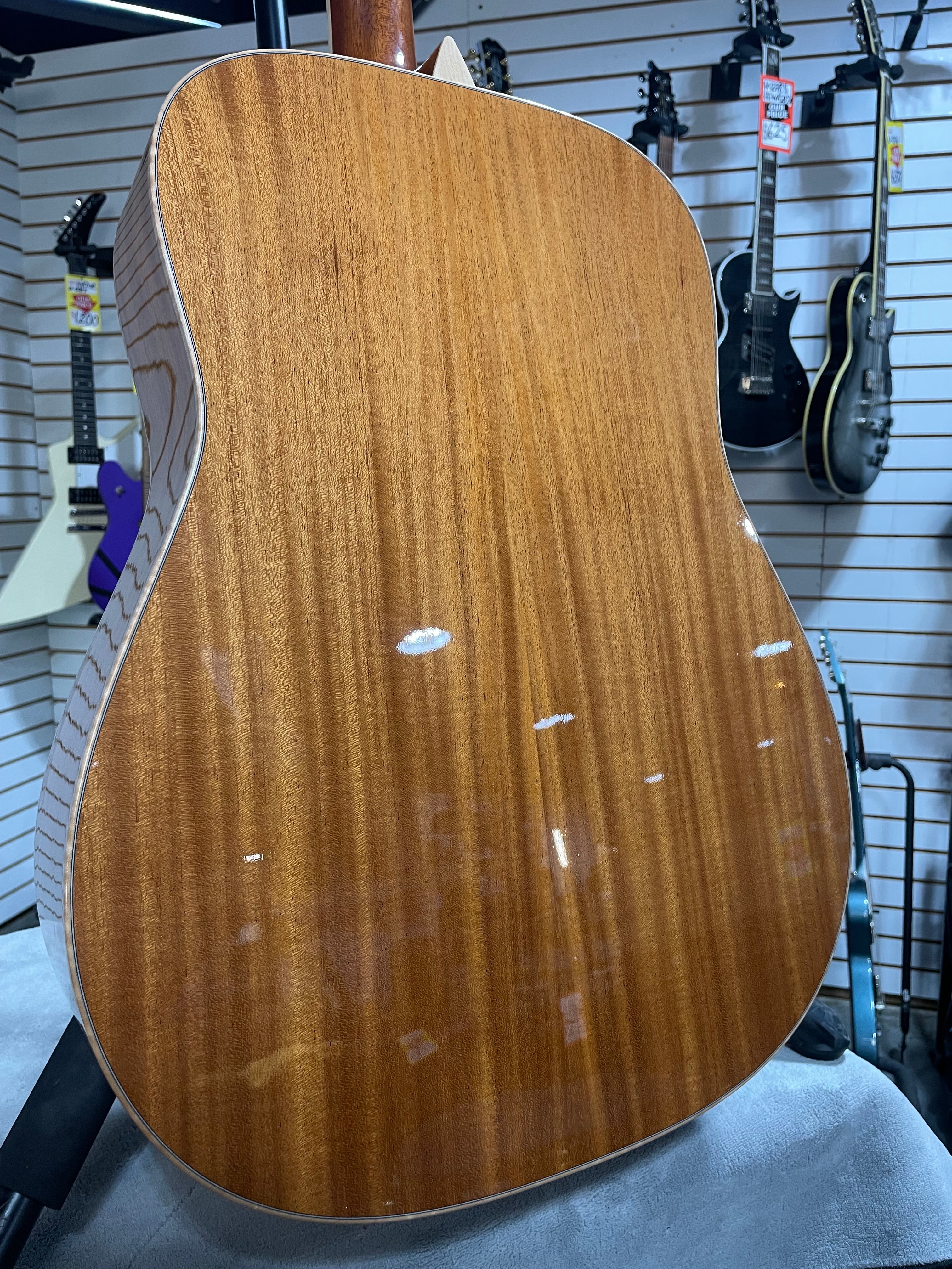 Larivee D-05 Acoustic Guitar - Natural w/OHSC & PLEK*D #588