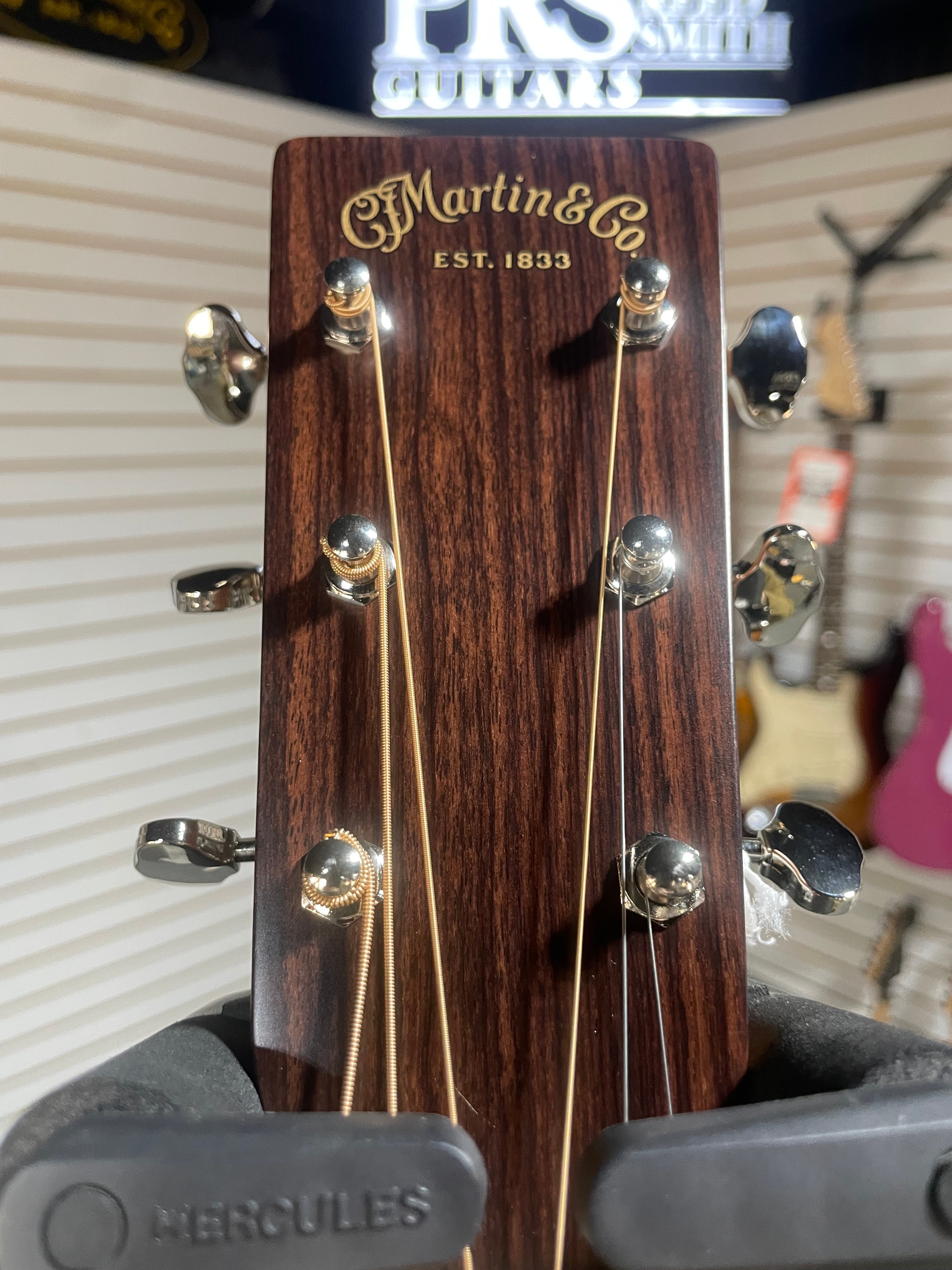 Martin Standard Series 000-17 Acoustic Guitar - Mahogany - OHSC & PLEK*D