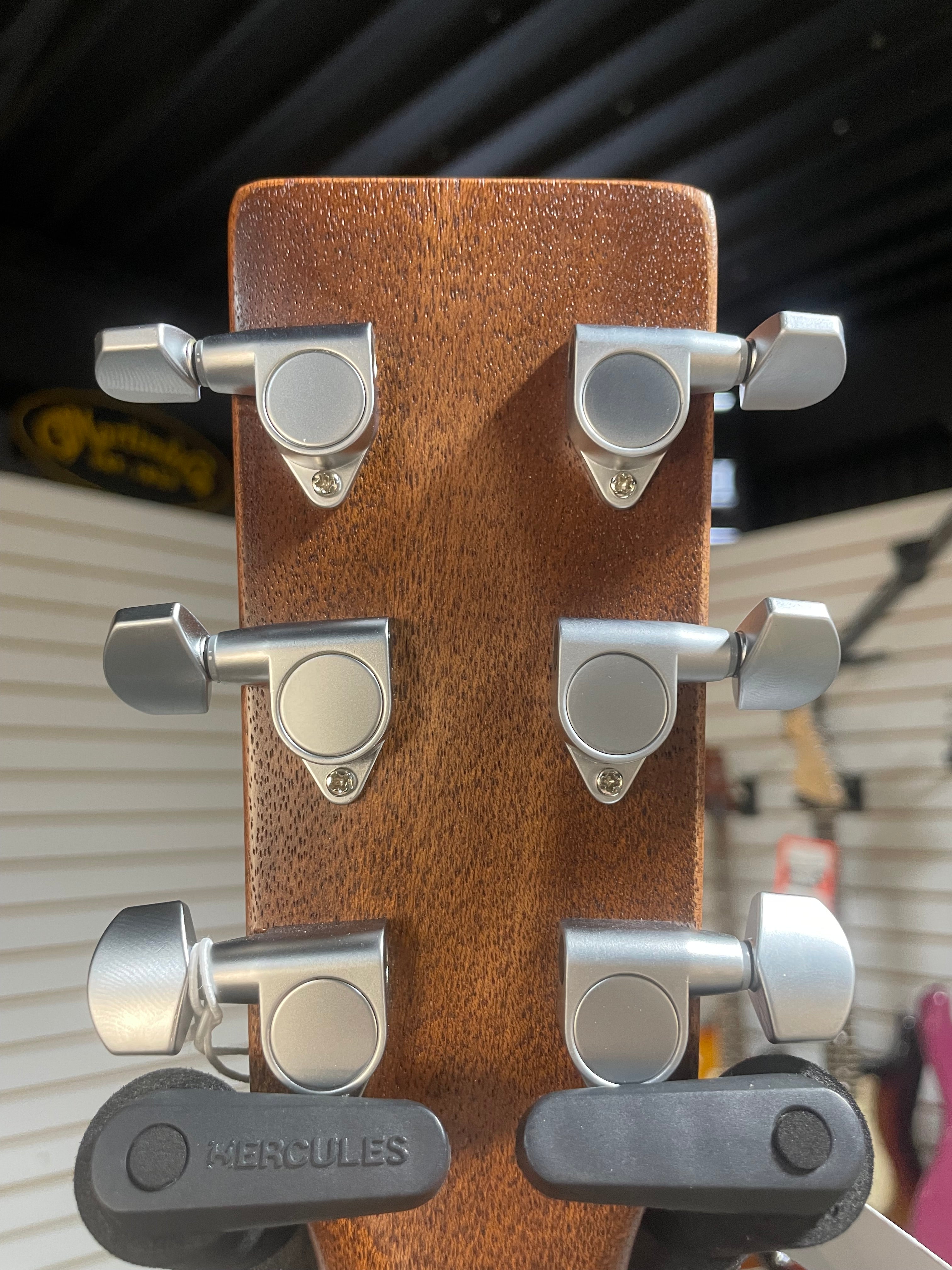 Martin 000C Jr-E StreetMaster Acoustic-electric Guitar - Dark Mahogany & PLEK*D