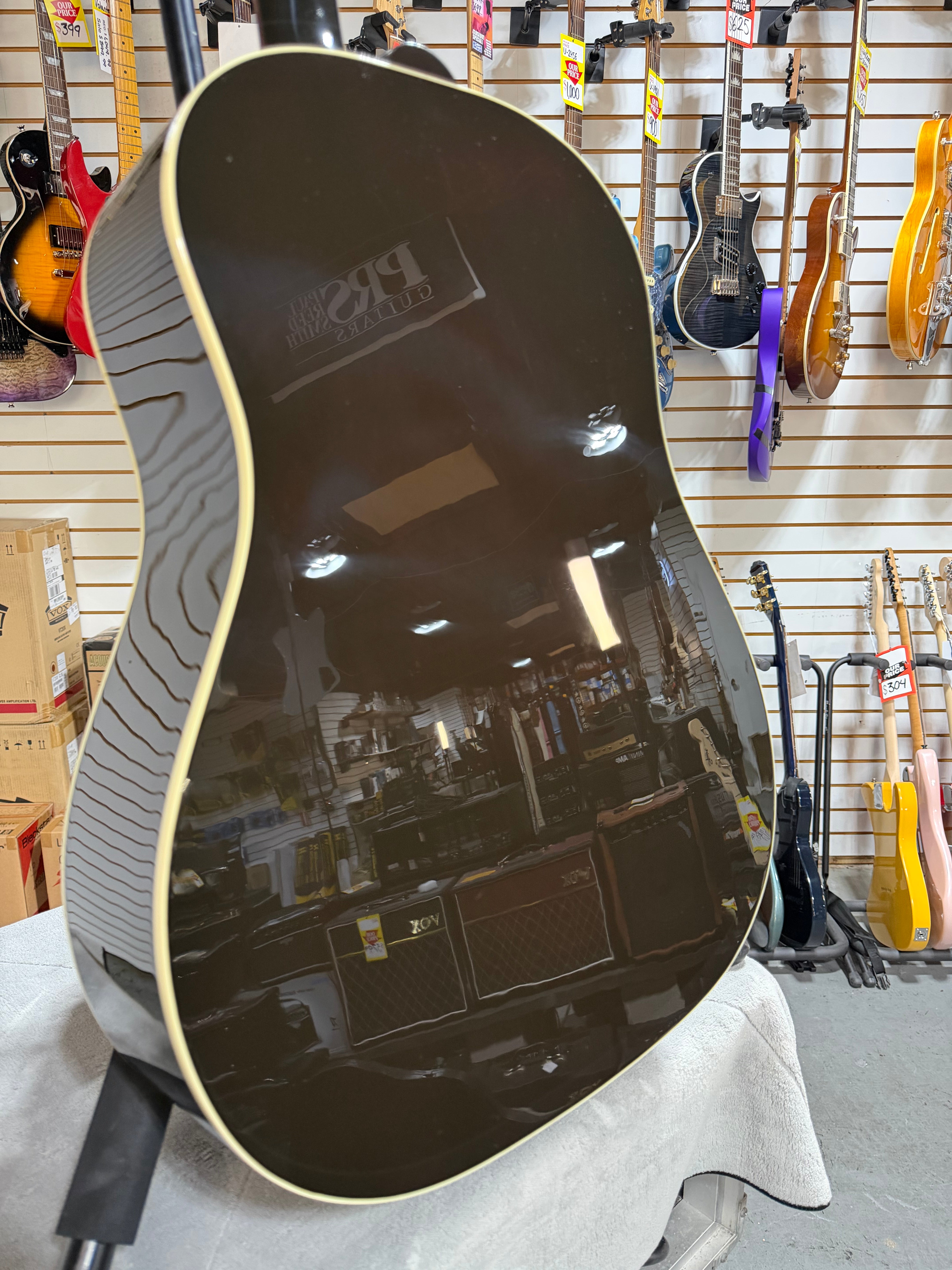 Gibson J-45 Standard Vintage Sunburst