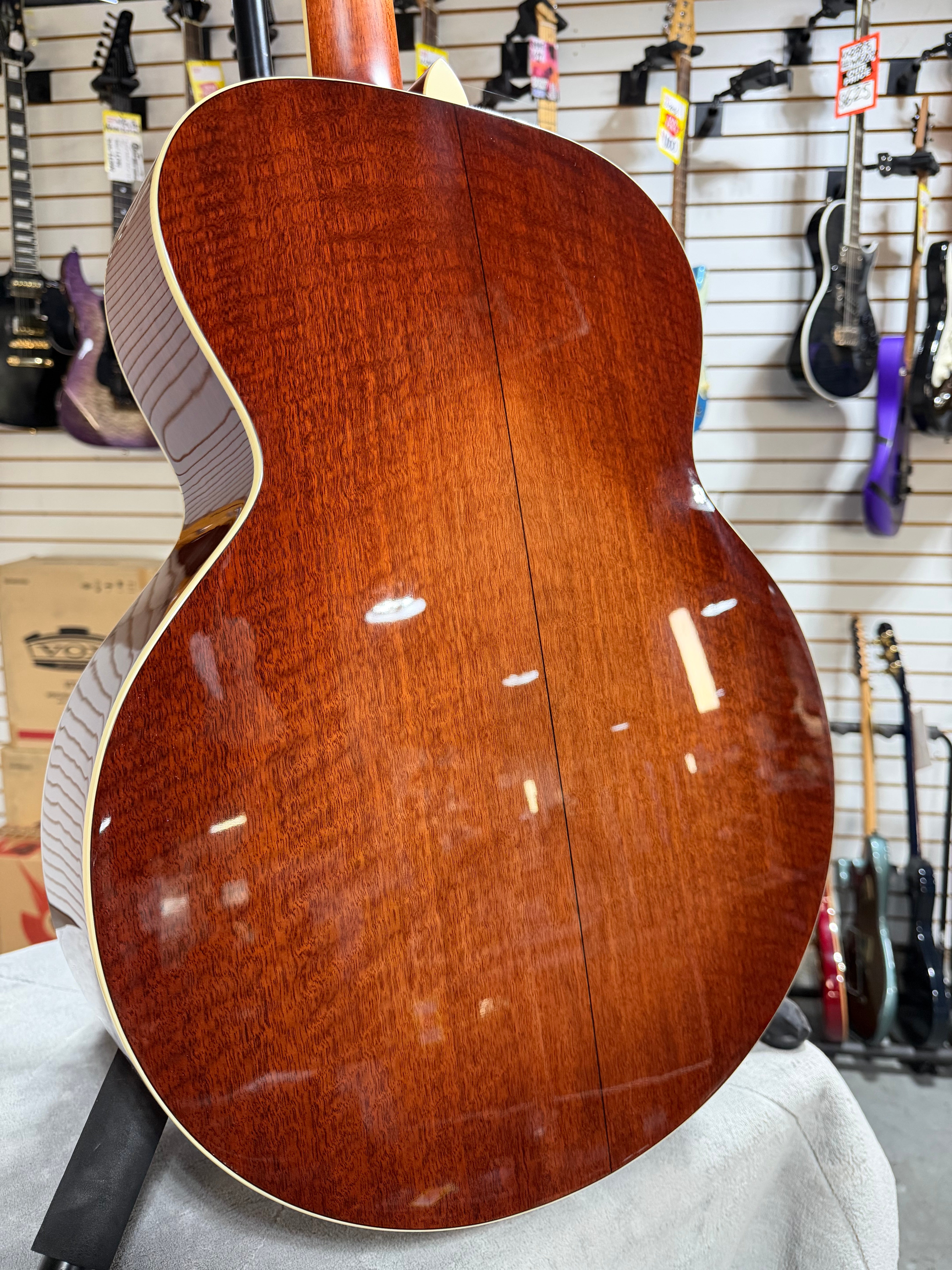 Eastman AC330E-12 Sunburst