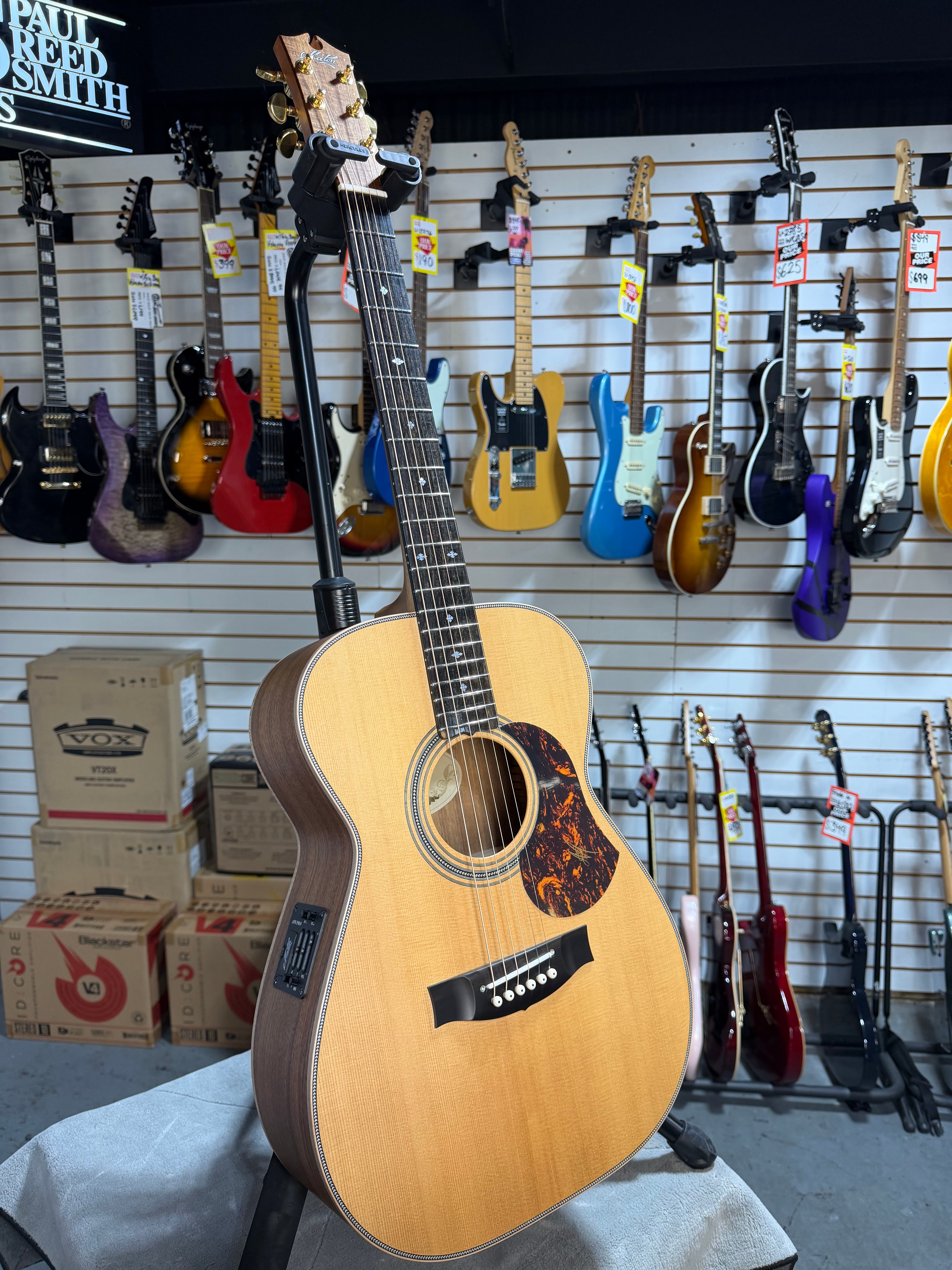 Maton EBG808 Artist Natural