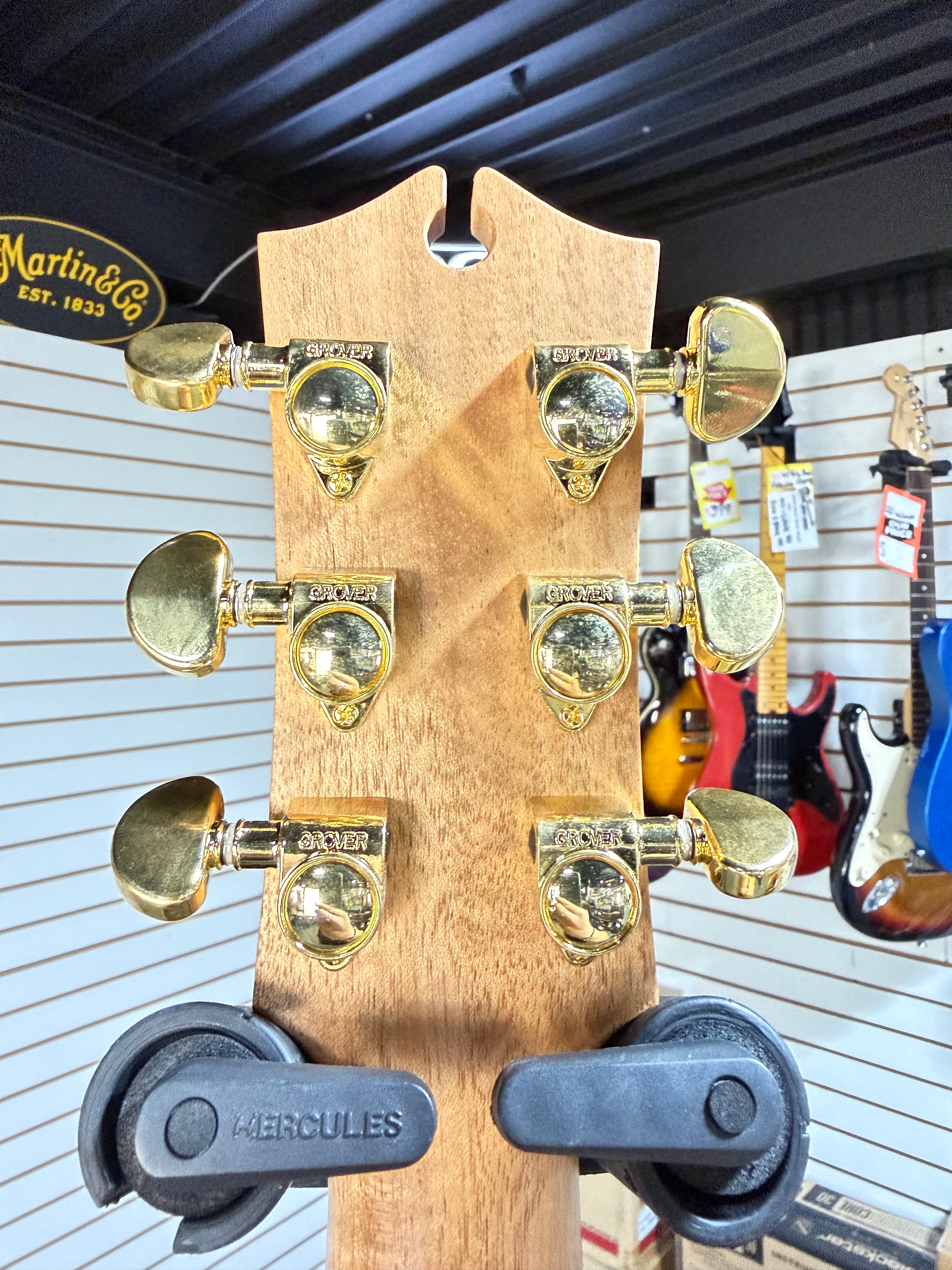 Maton EBG808 Artist Natural