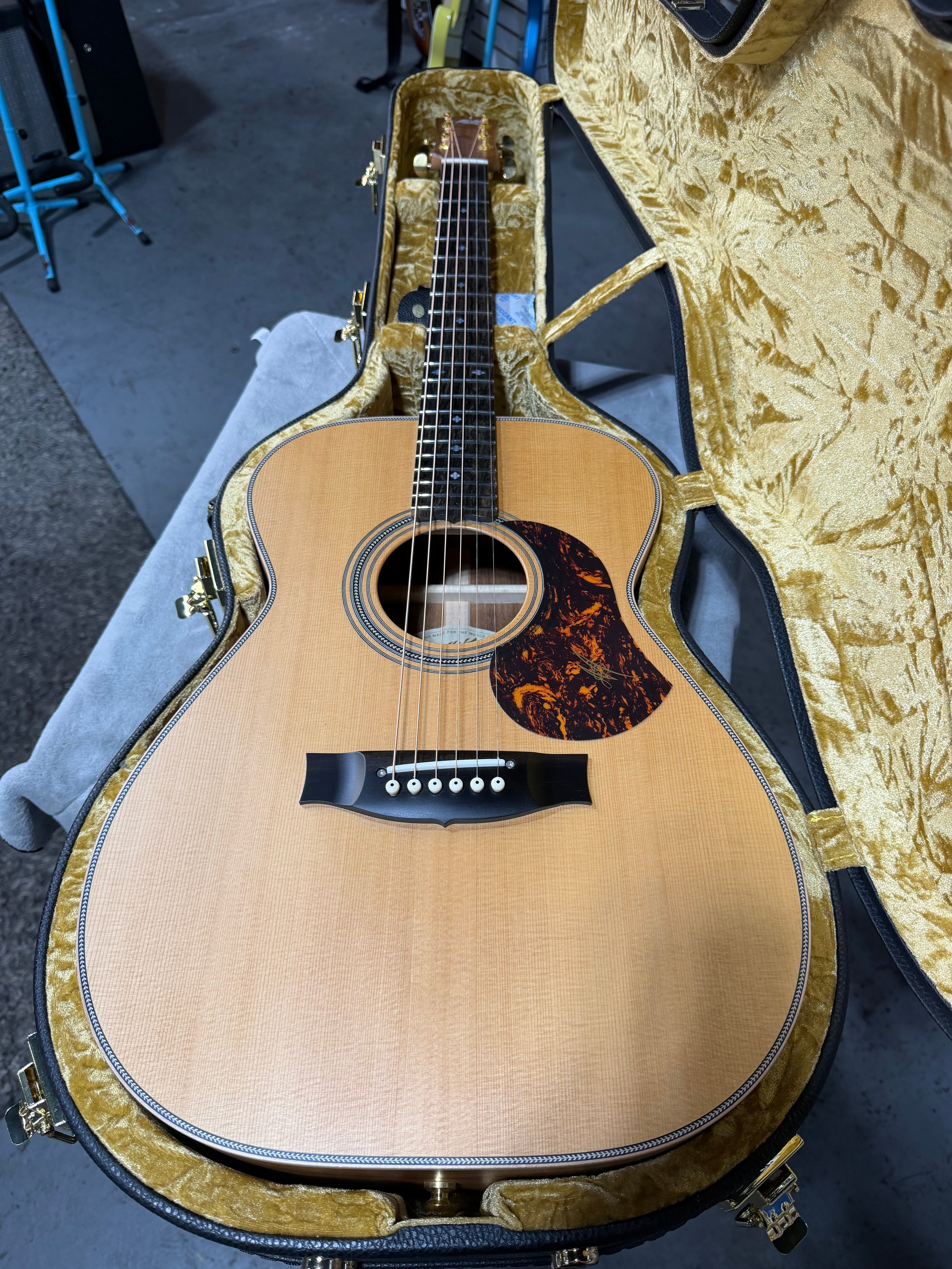 Maton EBG808 Artist Natural