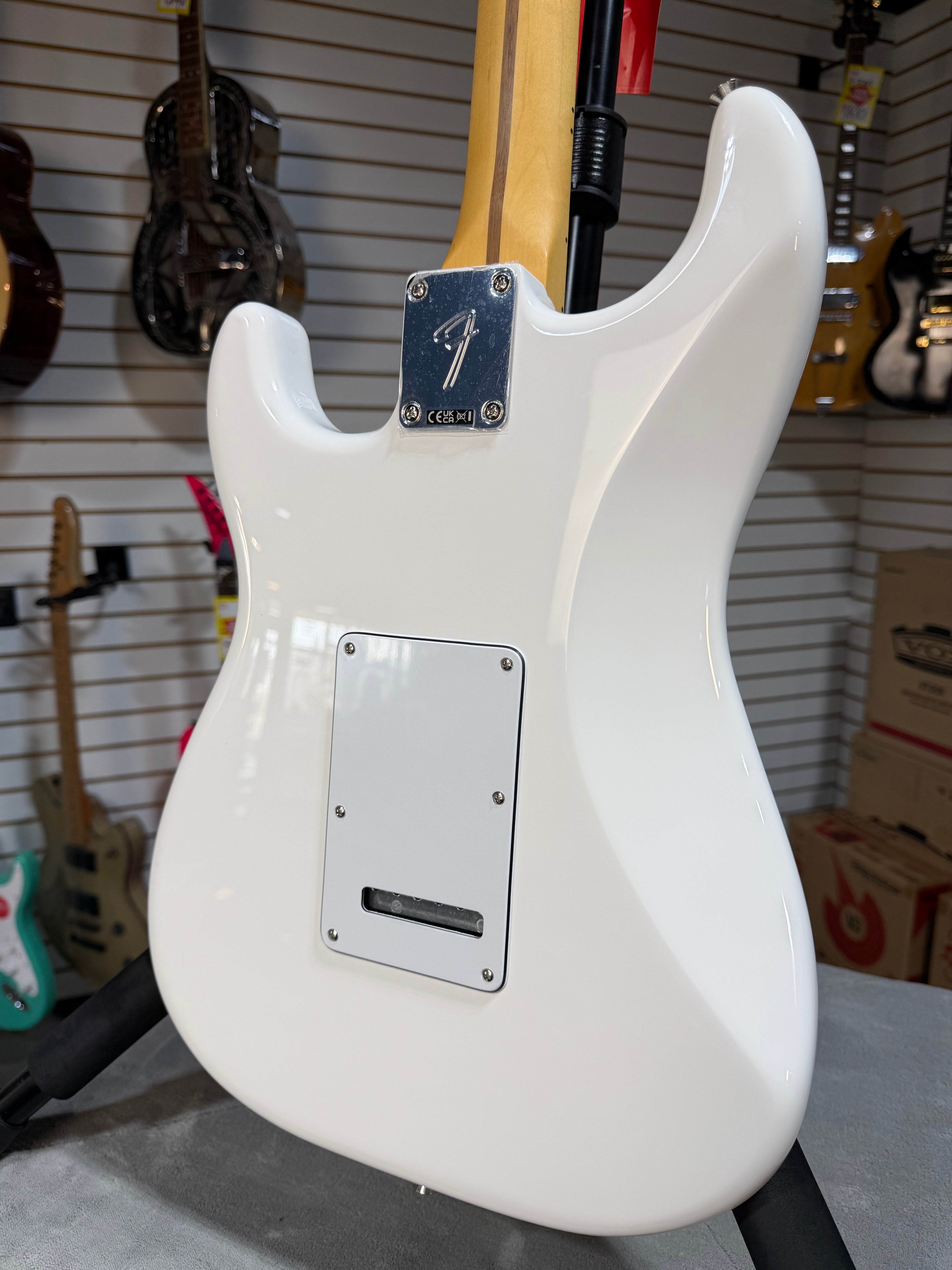 Fender Limited Edition Player II Stratocaster Polar White