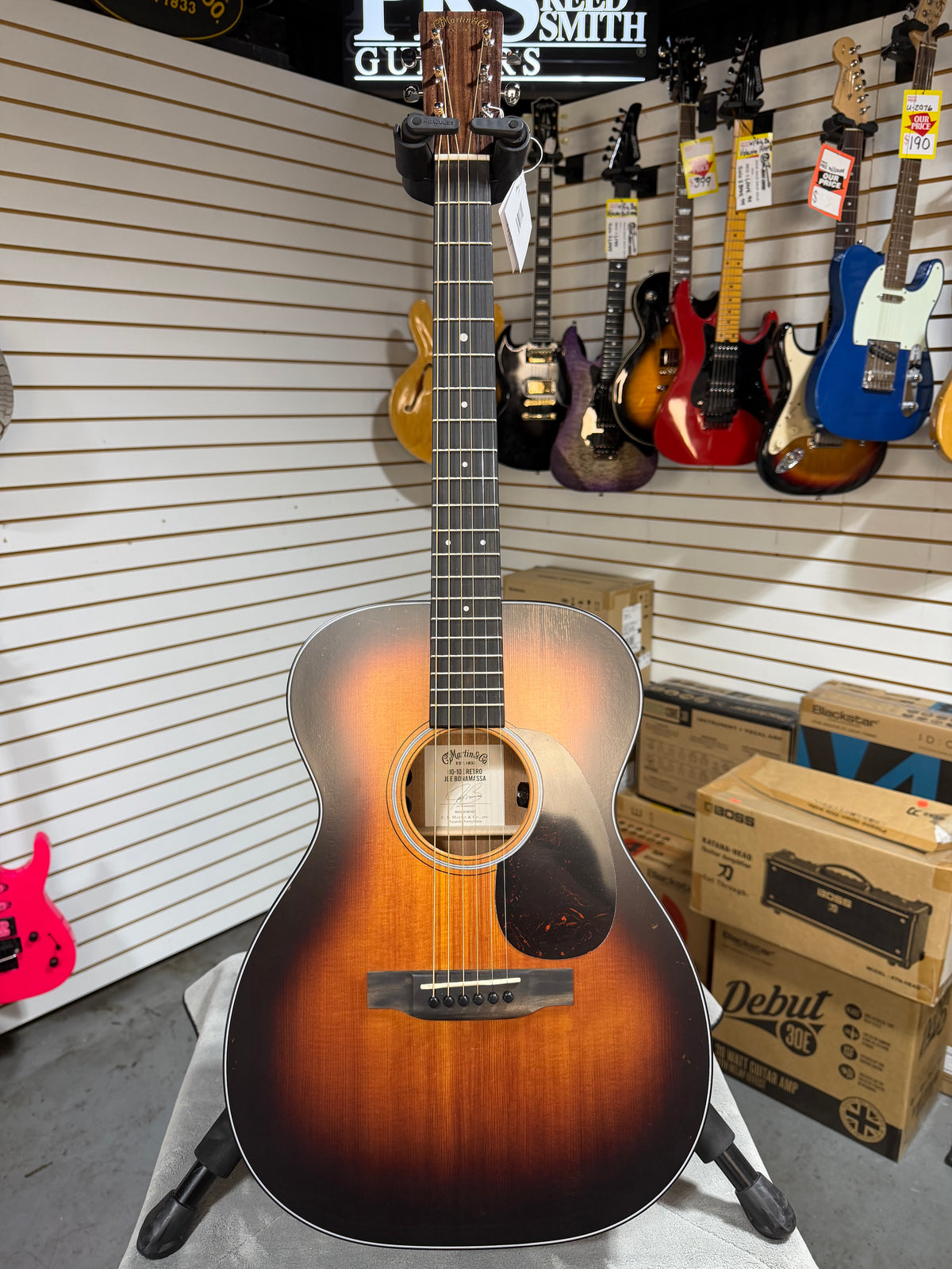 Martin 00-10E Road Series Retro Joe Bonamassa Signature Sunburst