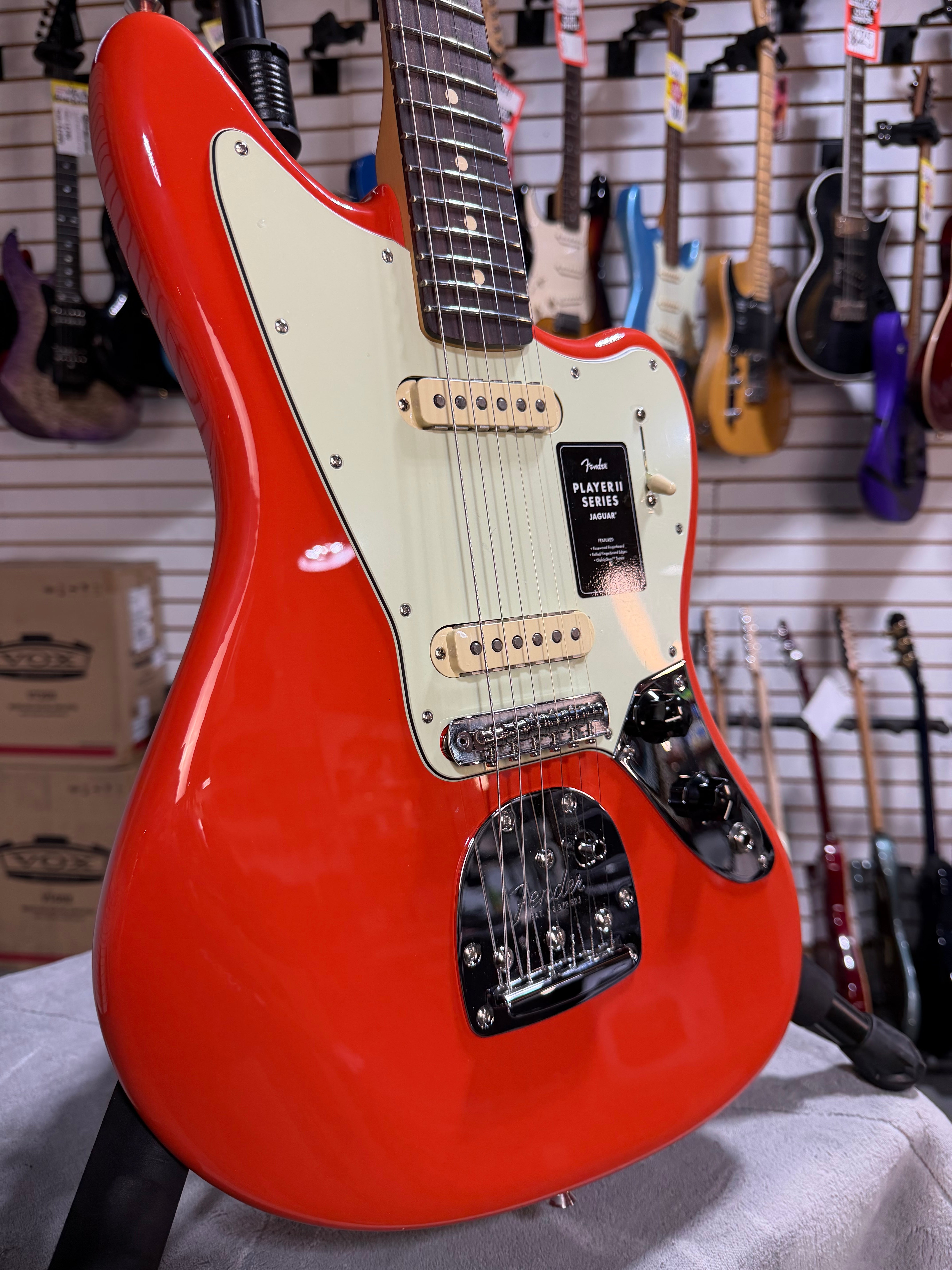 Fender Player II Jaguar Coral Red