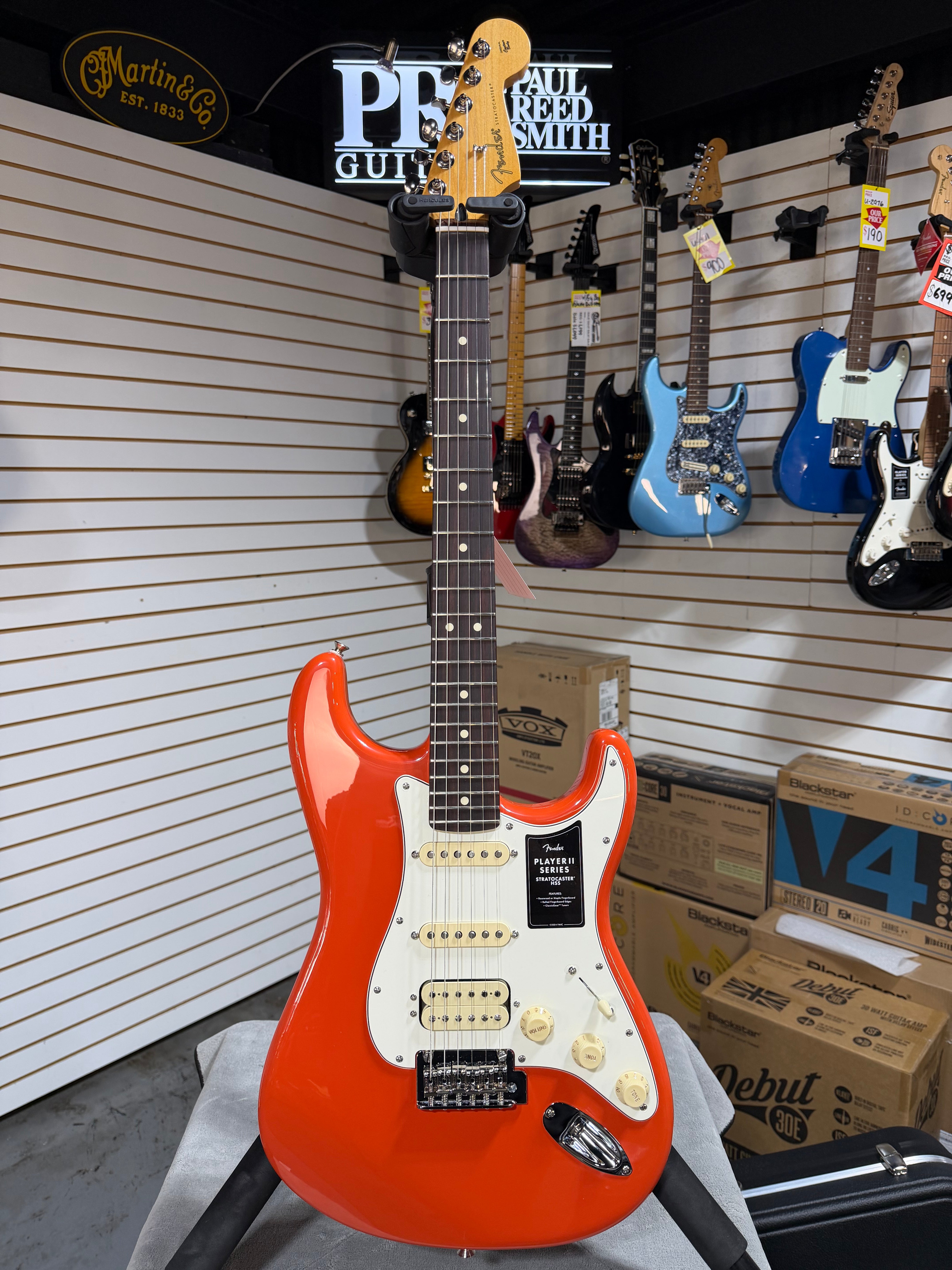 Fender Player II Stratocaster HSS Coral Red