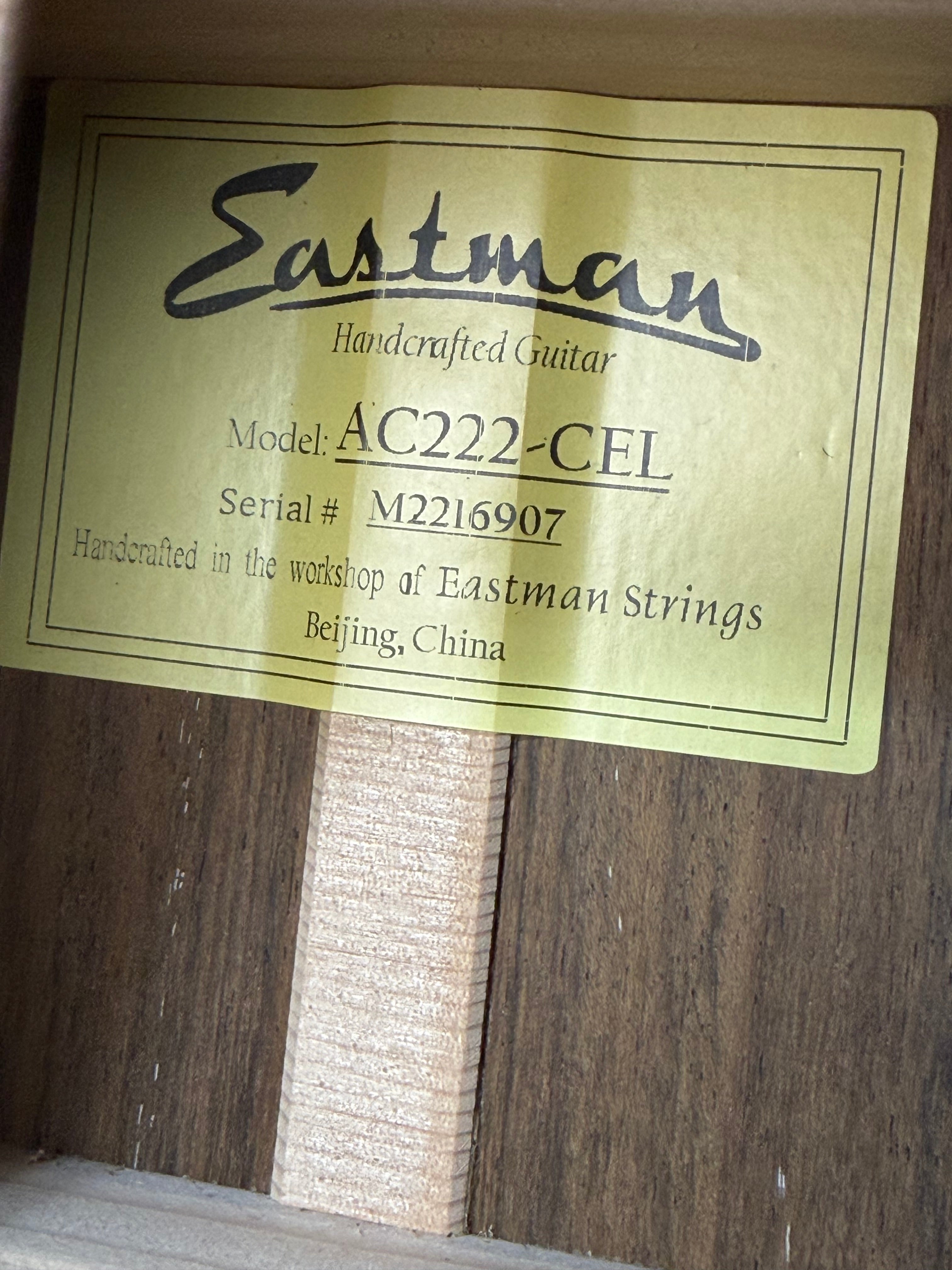 Eastman AC222-CEL Natural