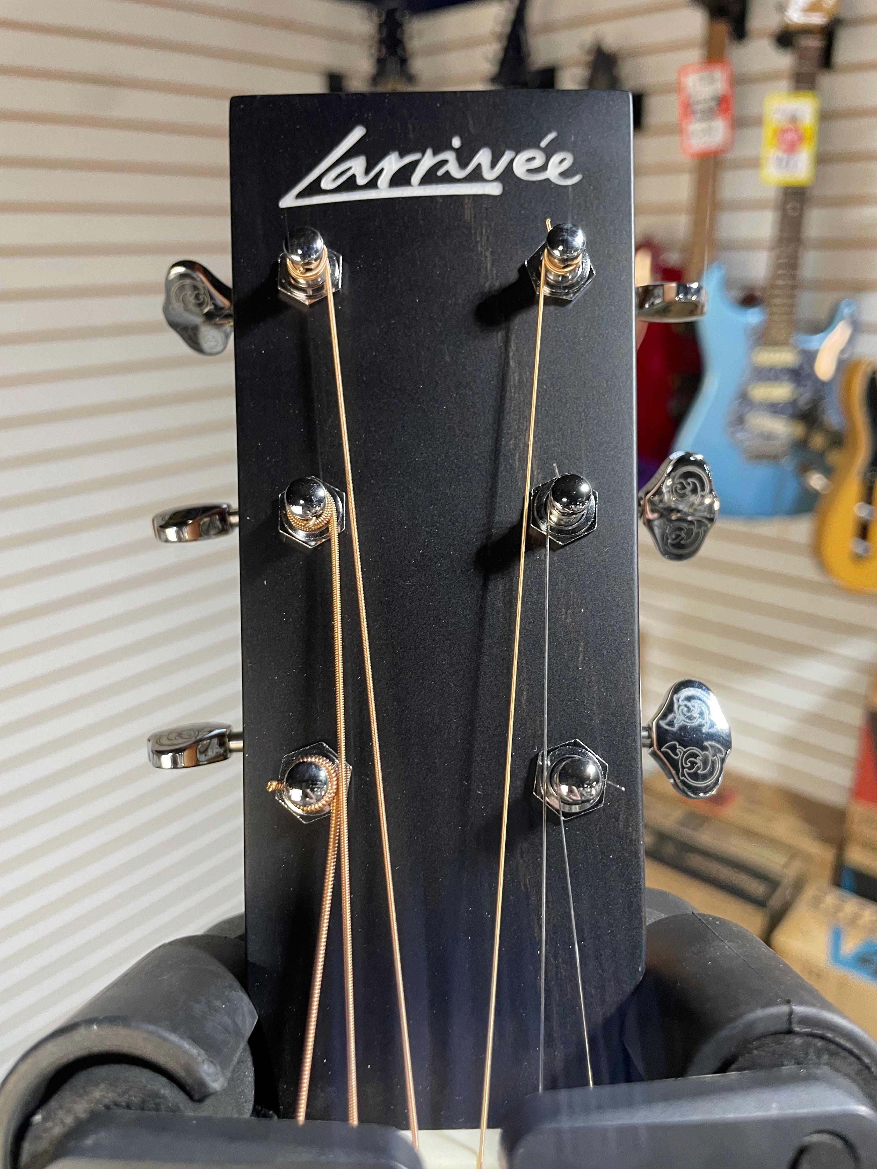 Larrivee VM-40 Acoustic Guitar - Natural - OHSC & PLEK*D