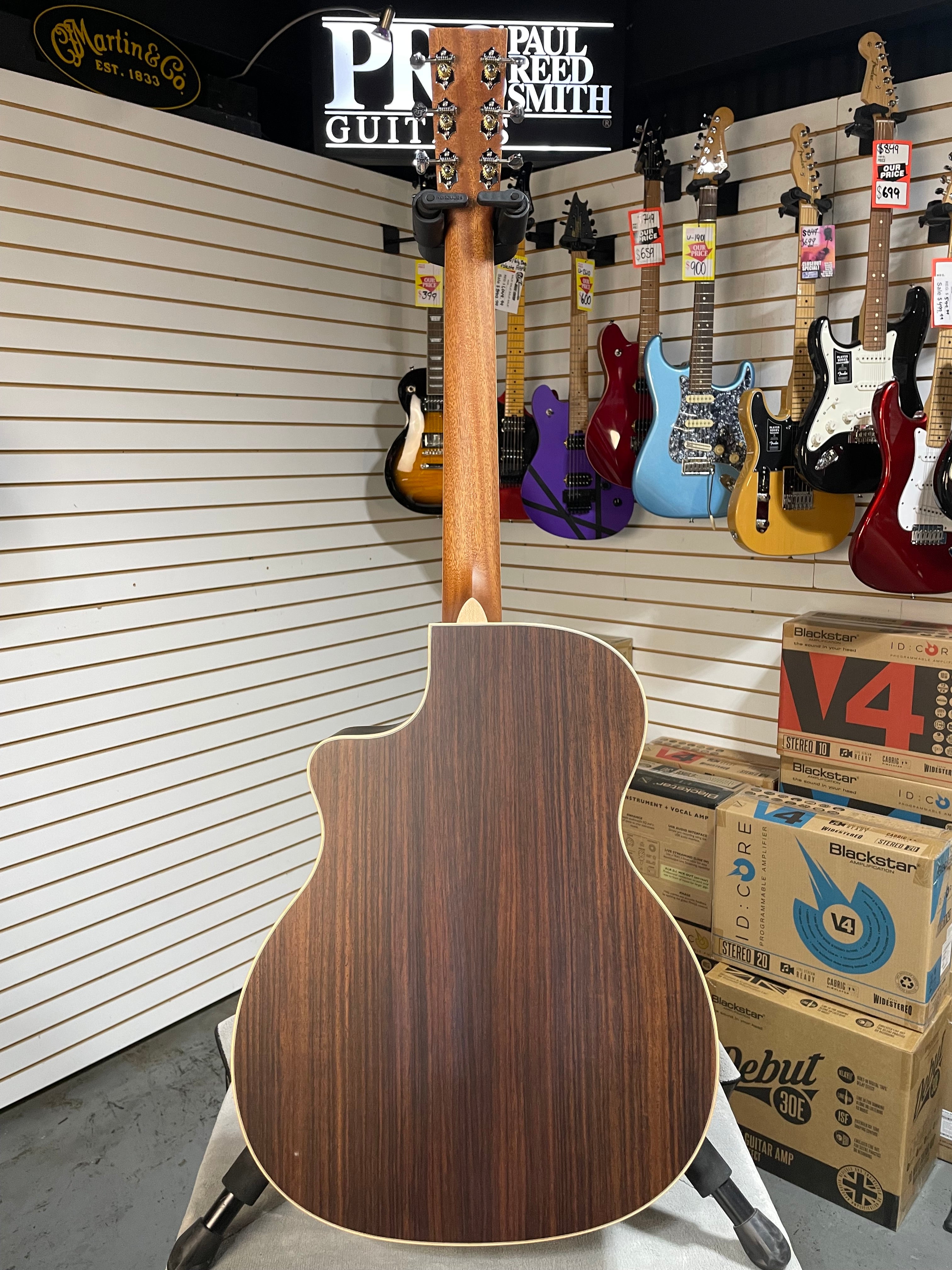 Larrivee VM-40 Acoustic Guitar - Natural - OHSC & PLEK*D