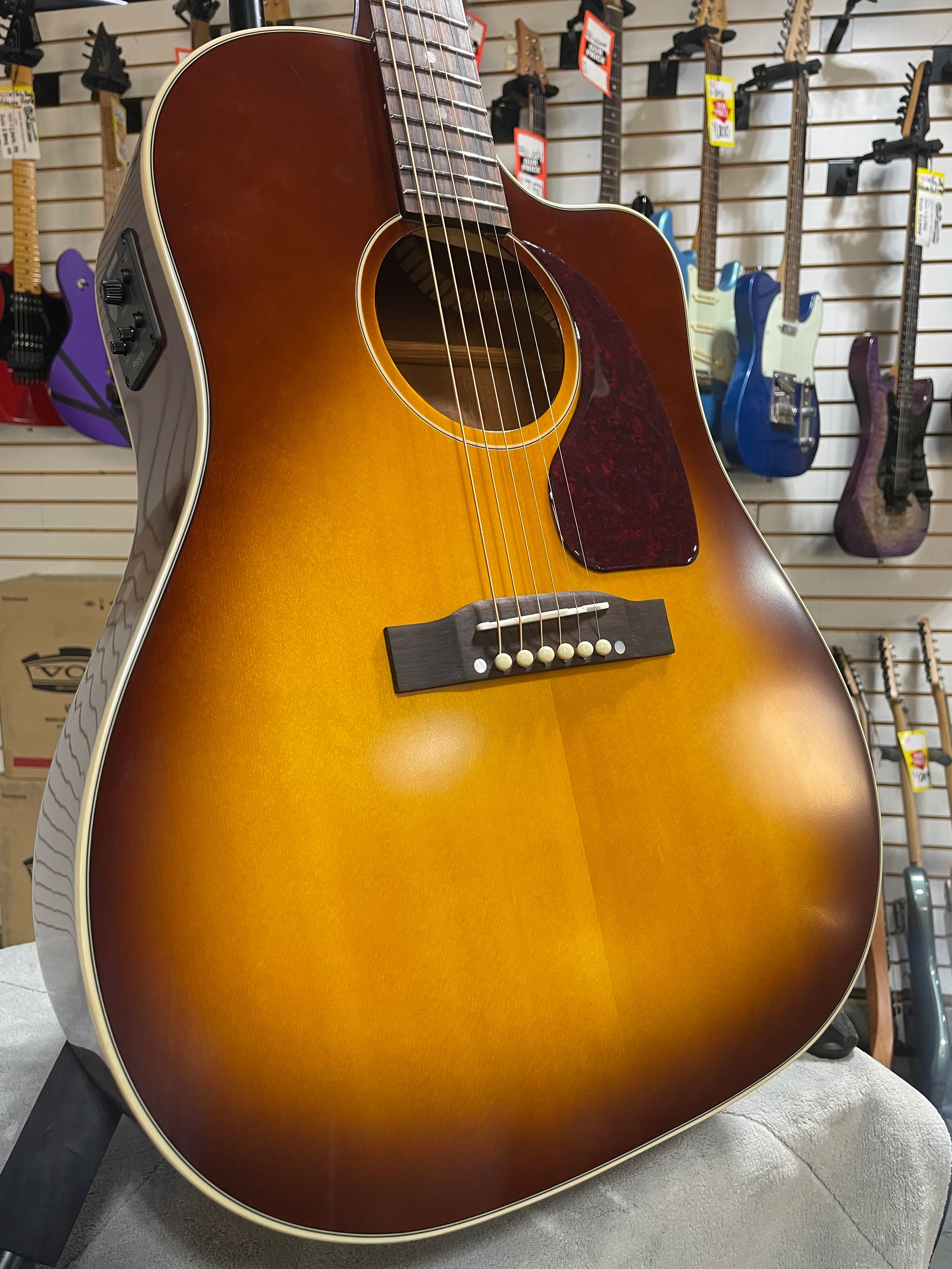 Epiphone Inspired by Gibson J-45 Standard EC Honeyburst