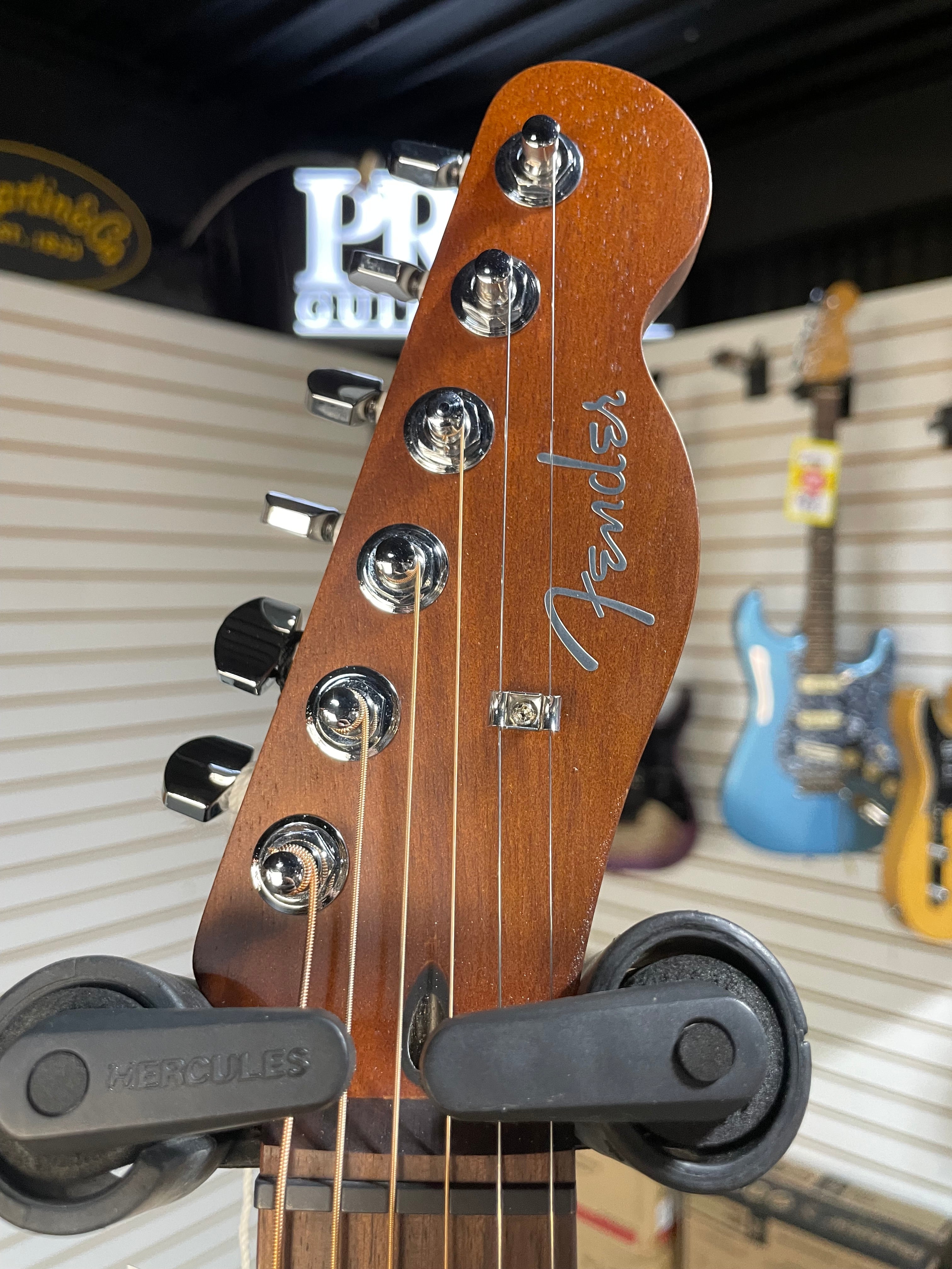 Fender Acoustasonic Standard Telecaster Aged Natural