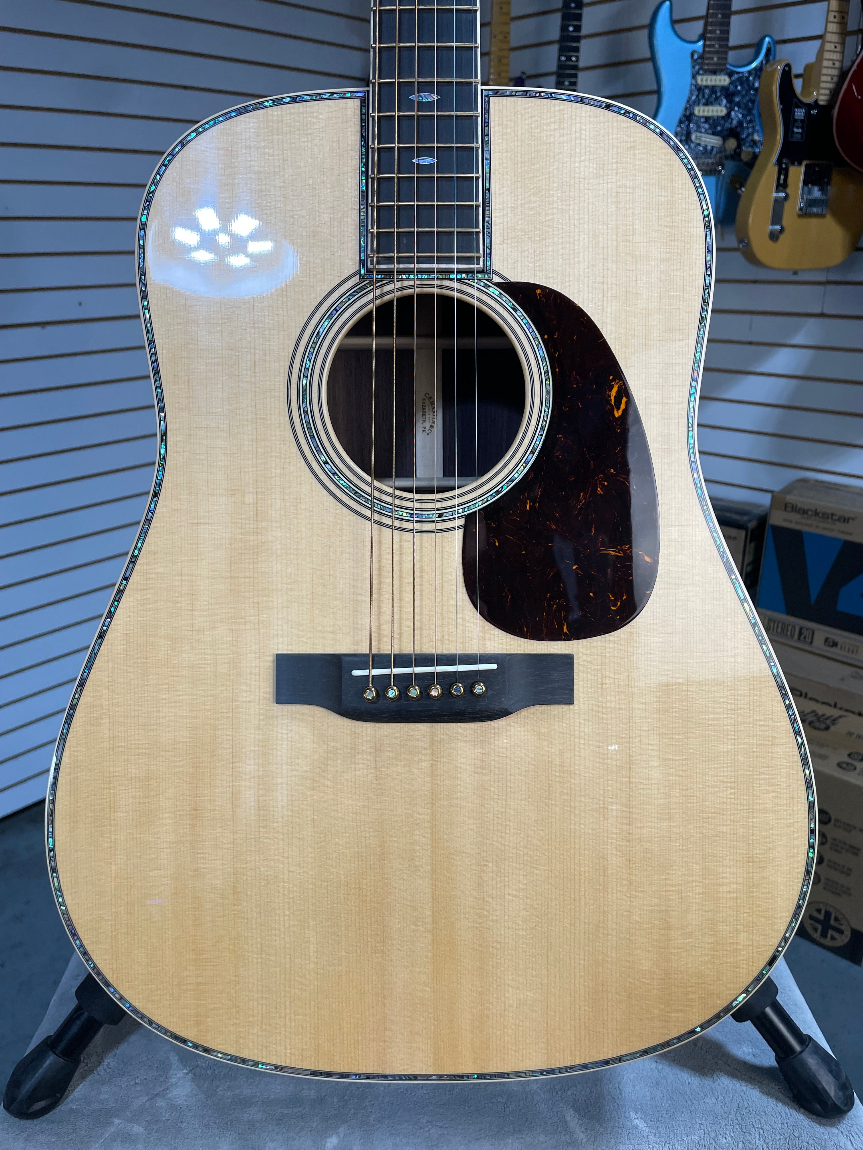 Martin D-45 Modern Deluxe Natural
