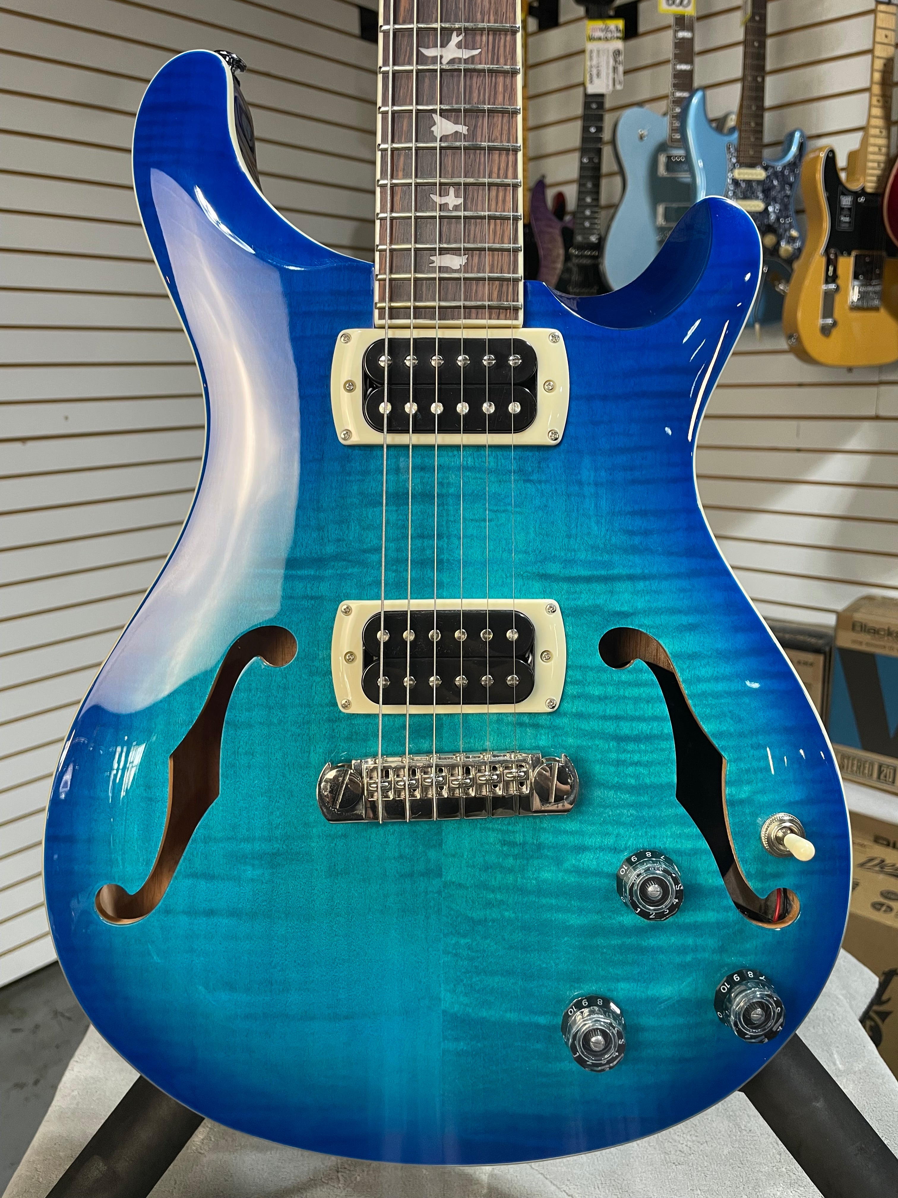 PRS SE Hollowbody I Piezo Lake Blue