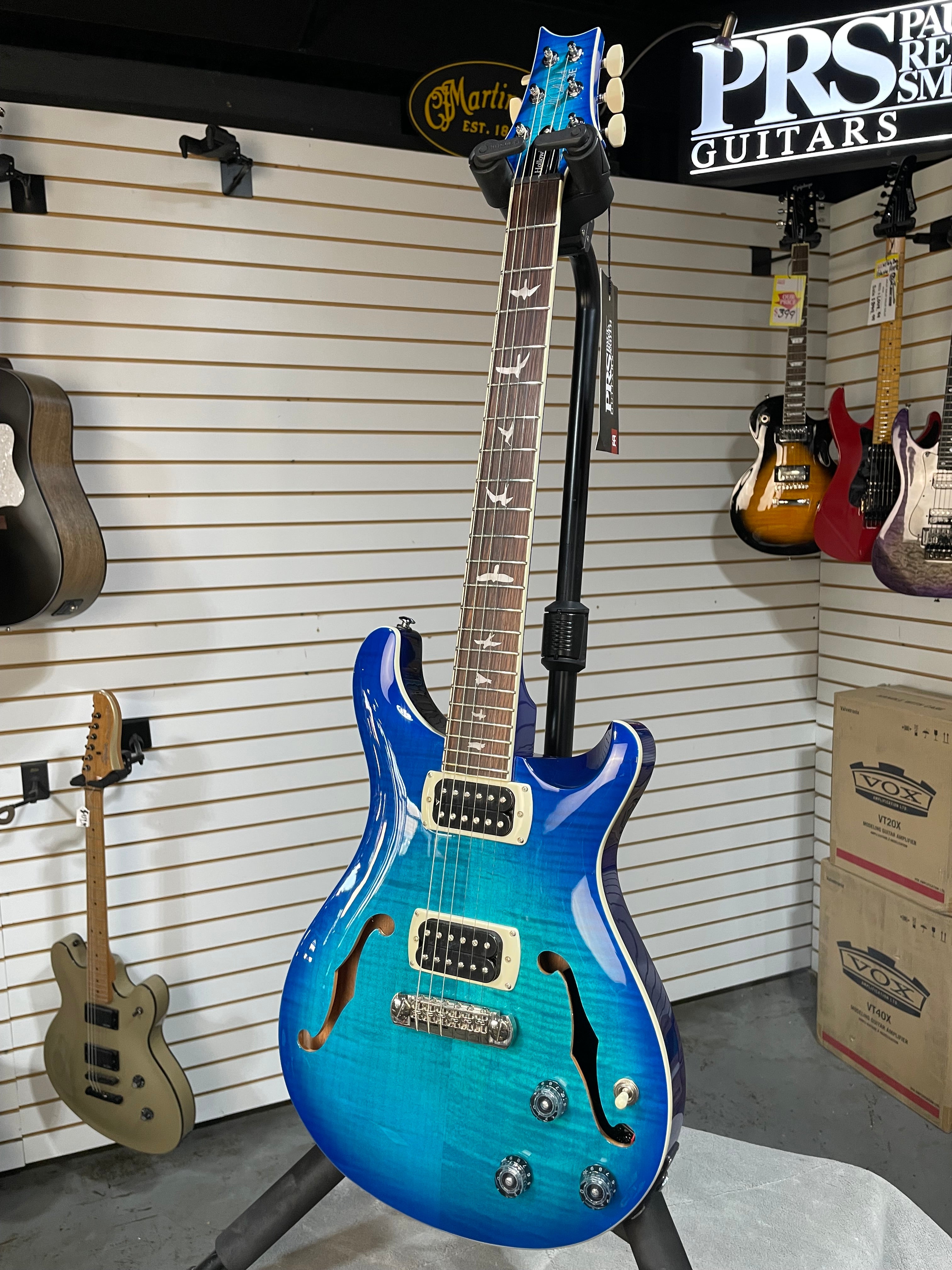 PRS SE Hollowbody I Piezo Lake Blue