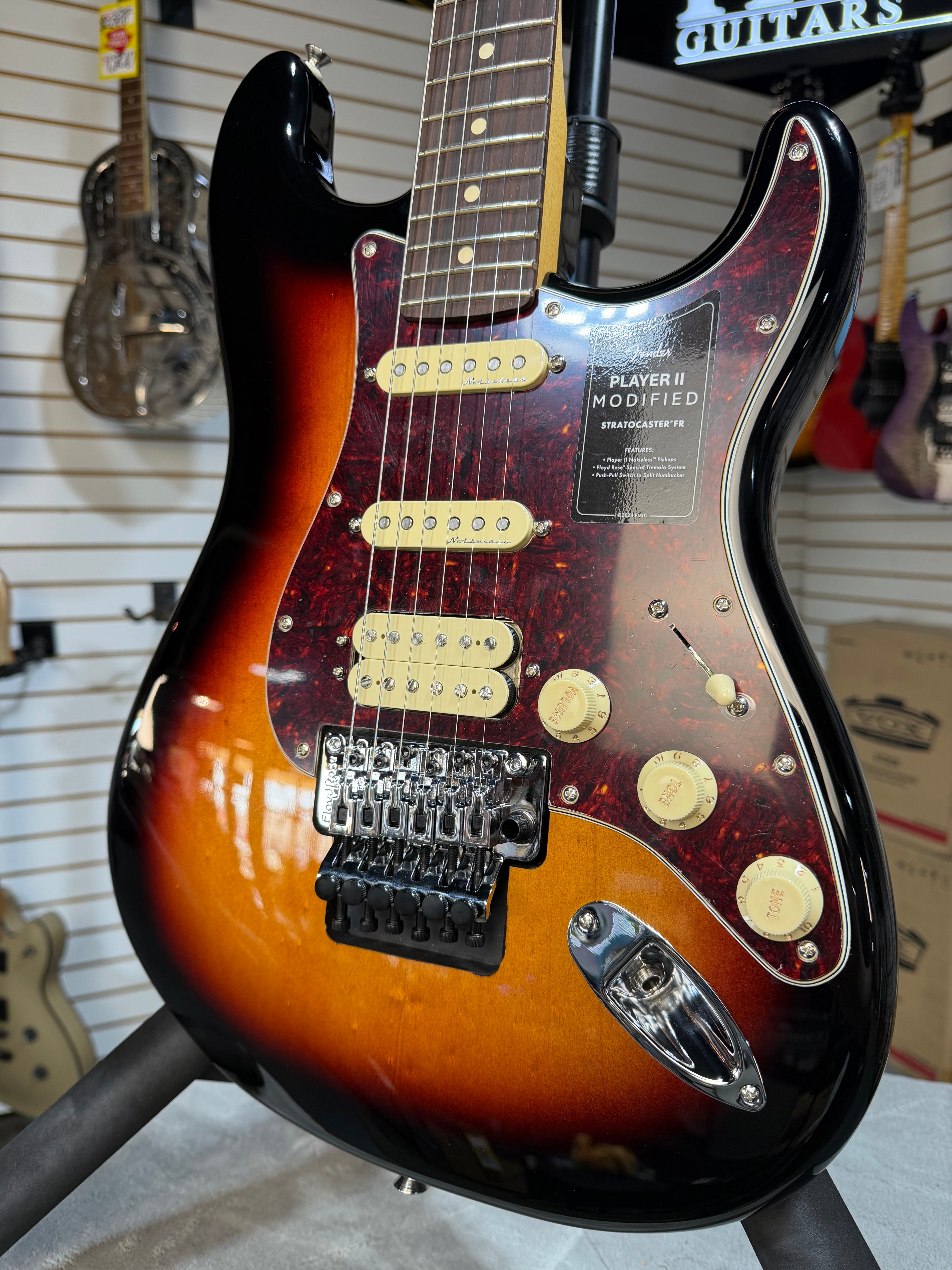 Fender Player II Modified HSS Stratocaster Floyd Rose 3-Color Sunburst