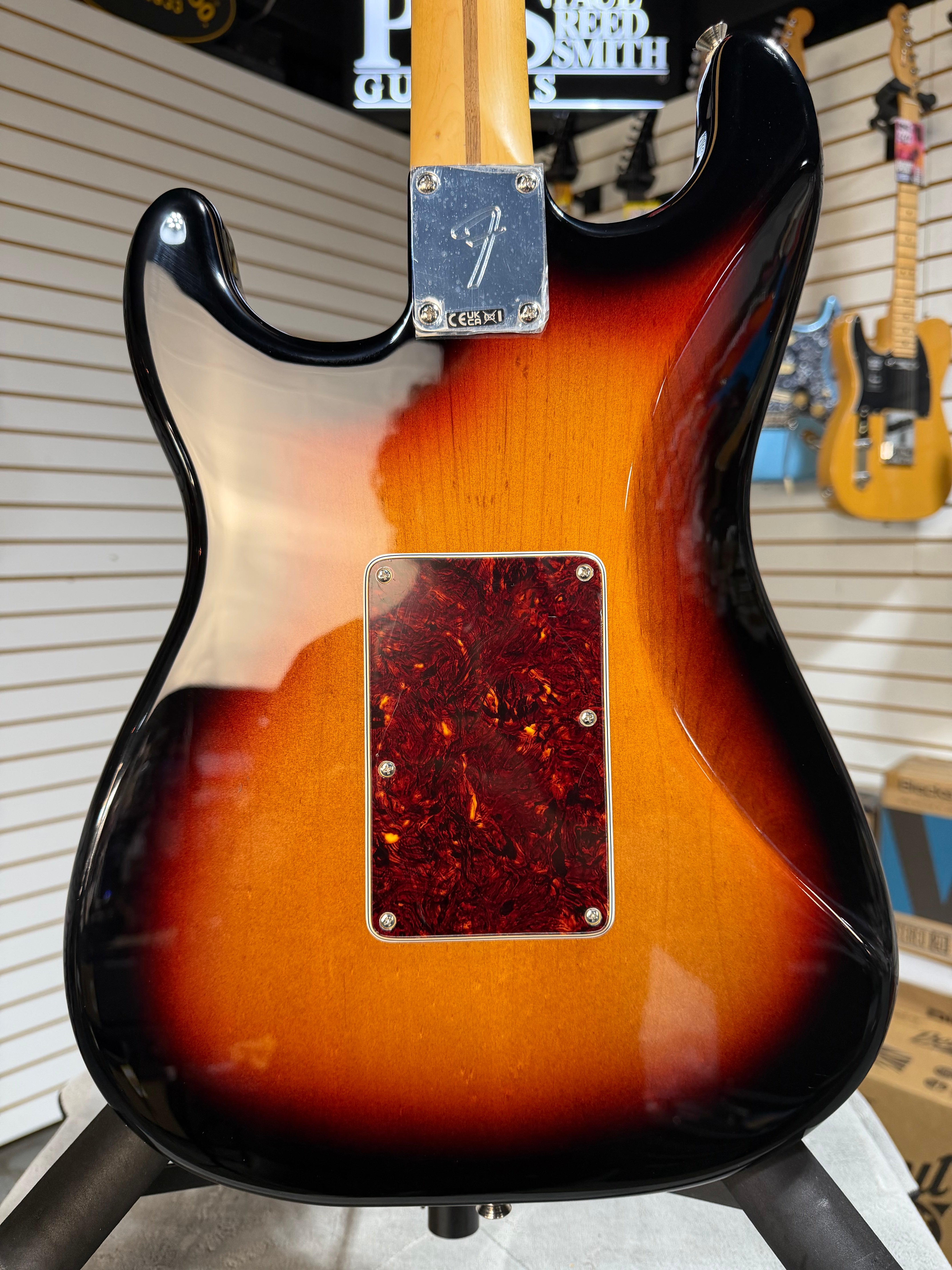 Fender Player II Modified HSS Stratocaster Floyd Rose 3-Color Sunburst