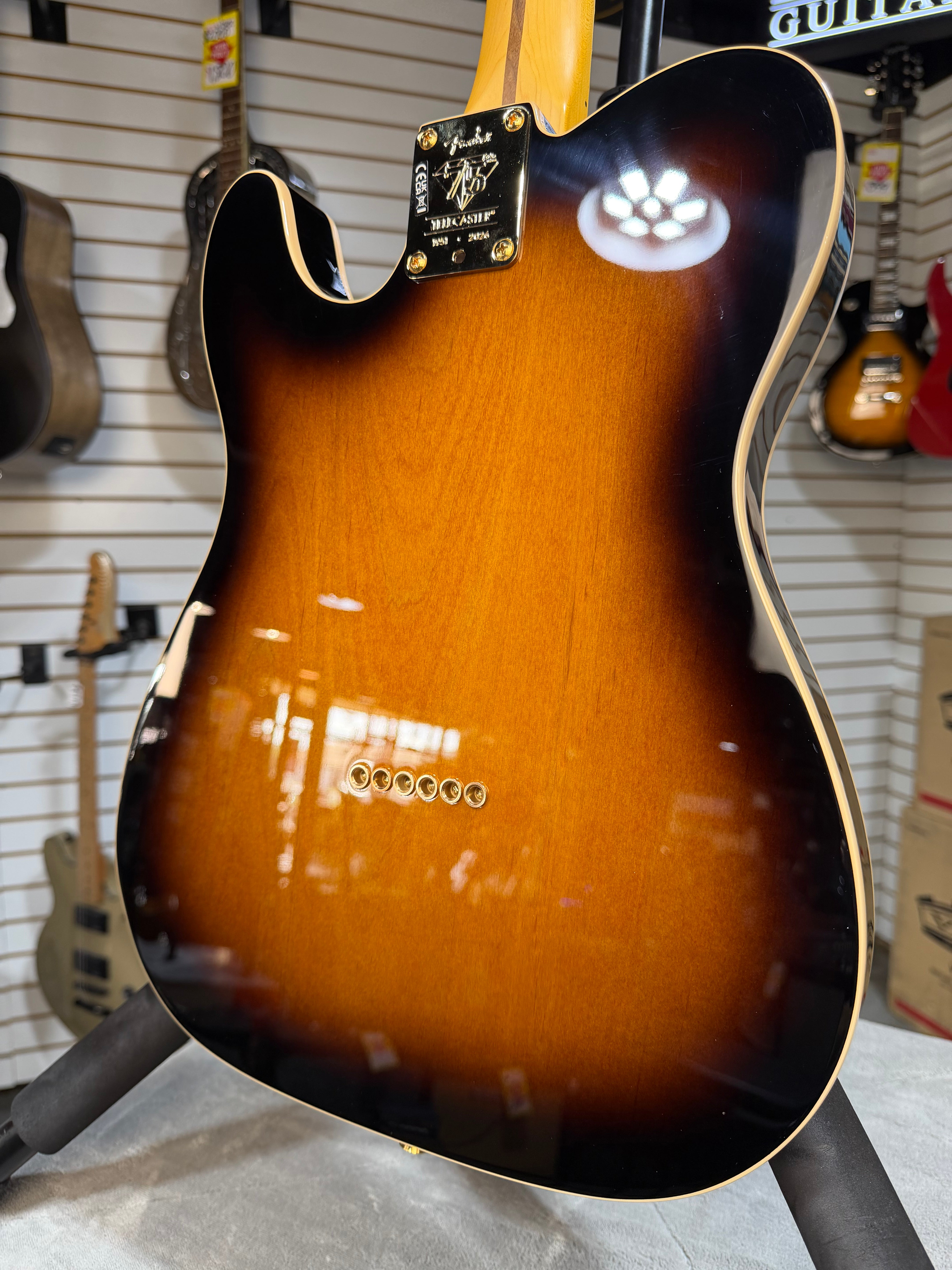 Fender 75th Anniversary American Professional II Custom Telecaster 2-Color Sunburst