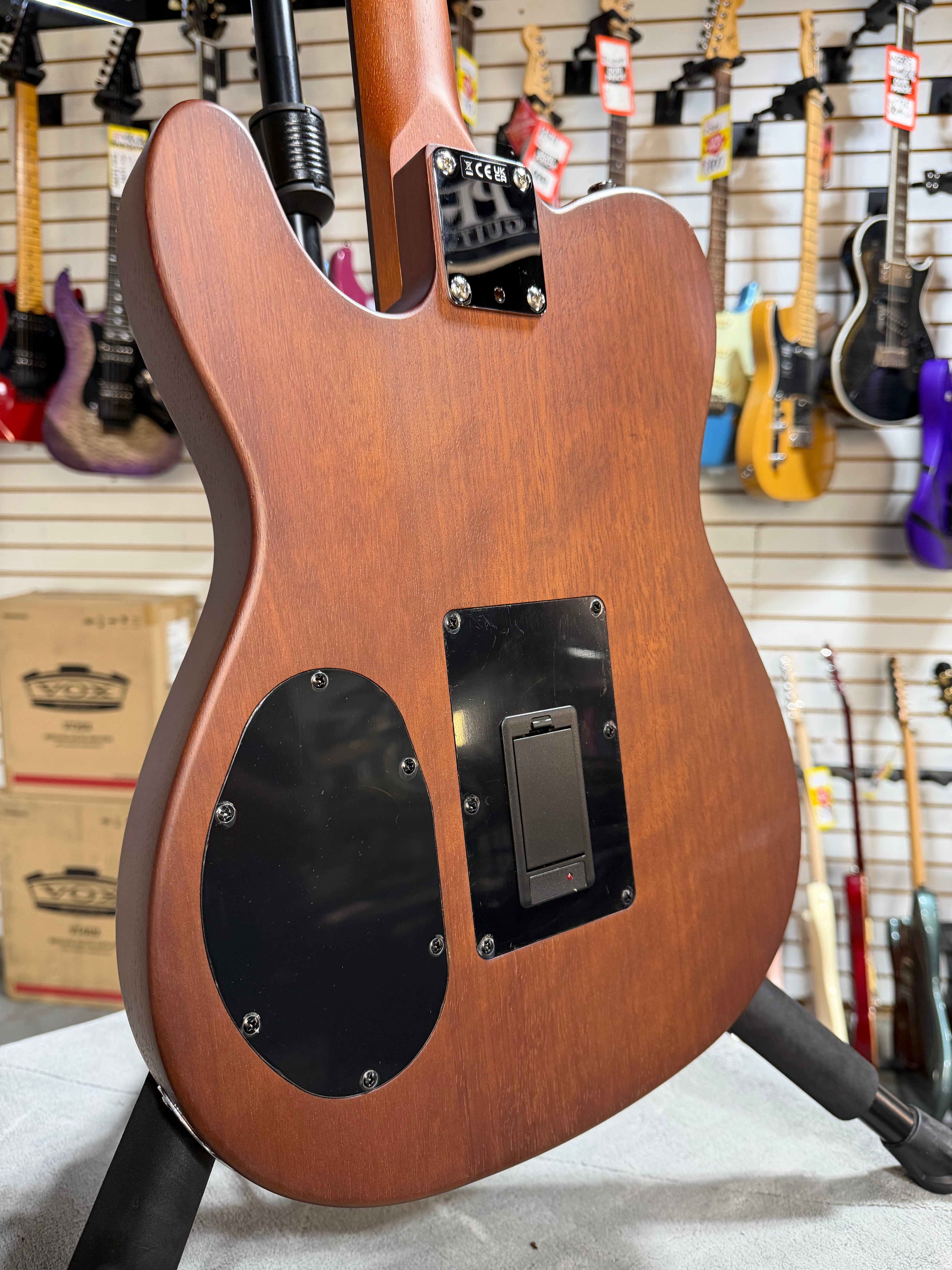 Fender Acoustasonic Standard Telecaster Honey Burst