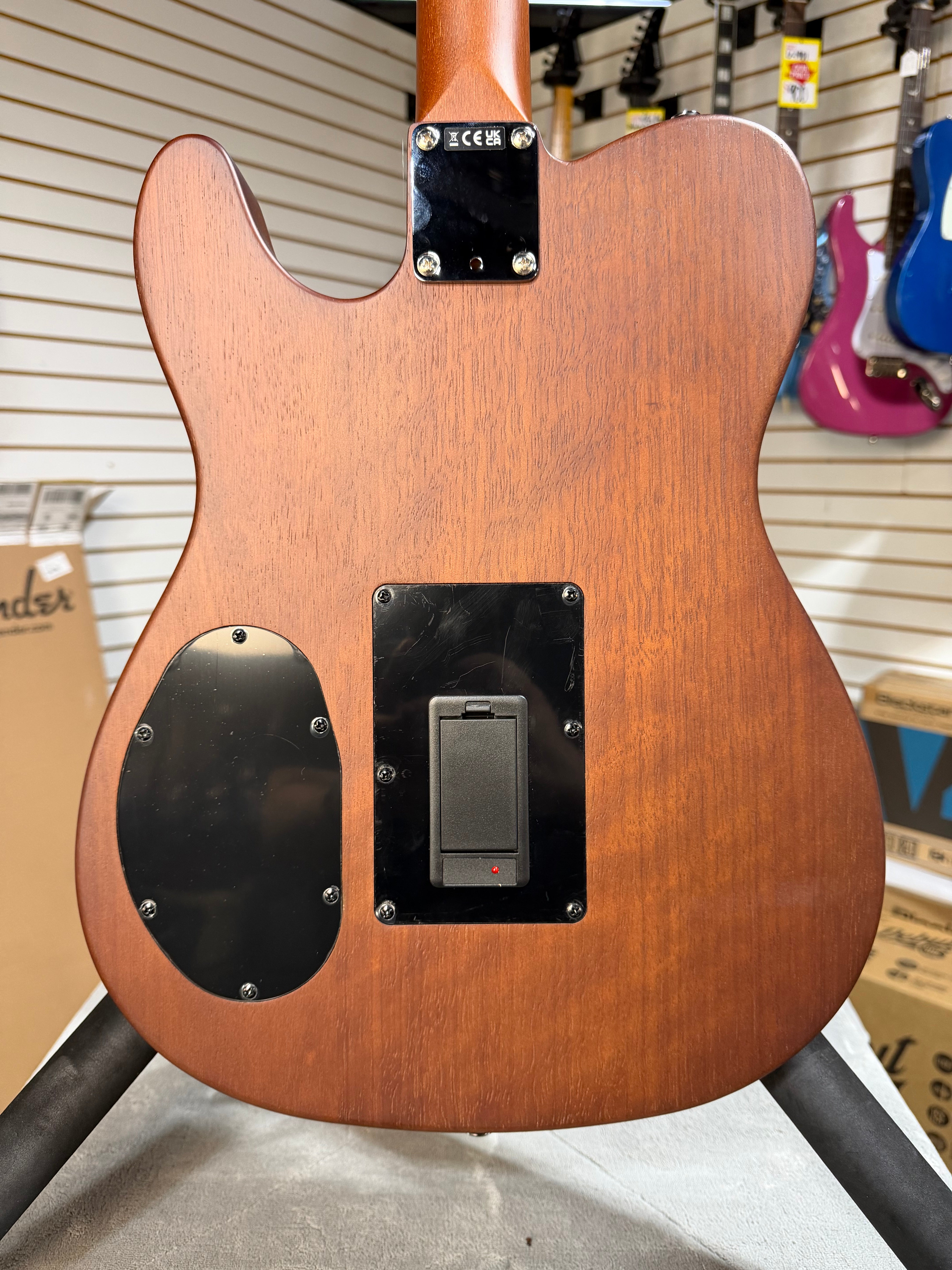 Fender Acoustasonic Standard Telecaster Honey Burst