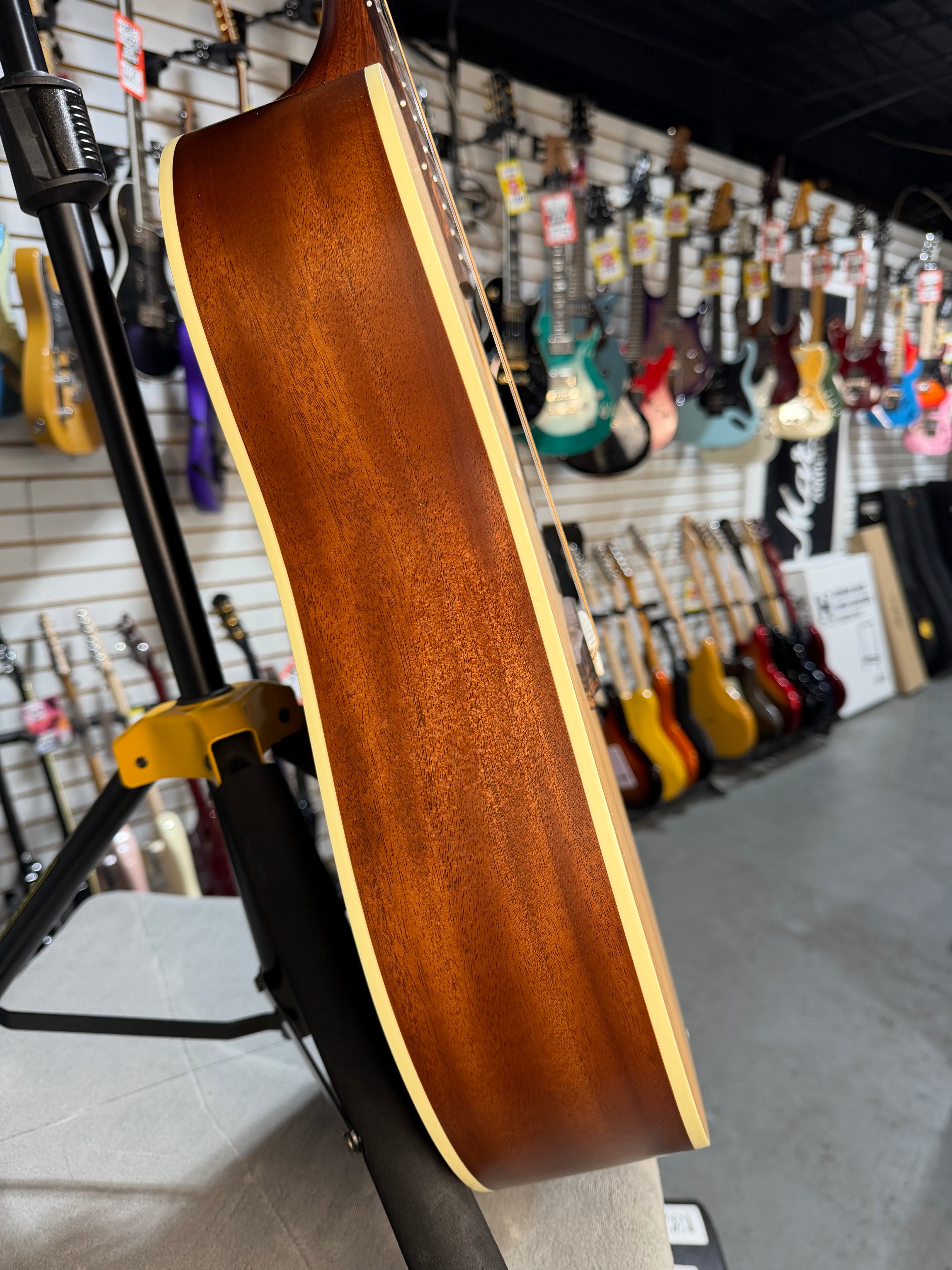 Gibson J-45 Special Natural