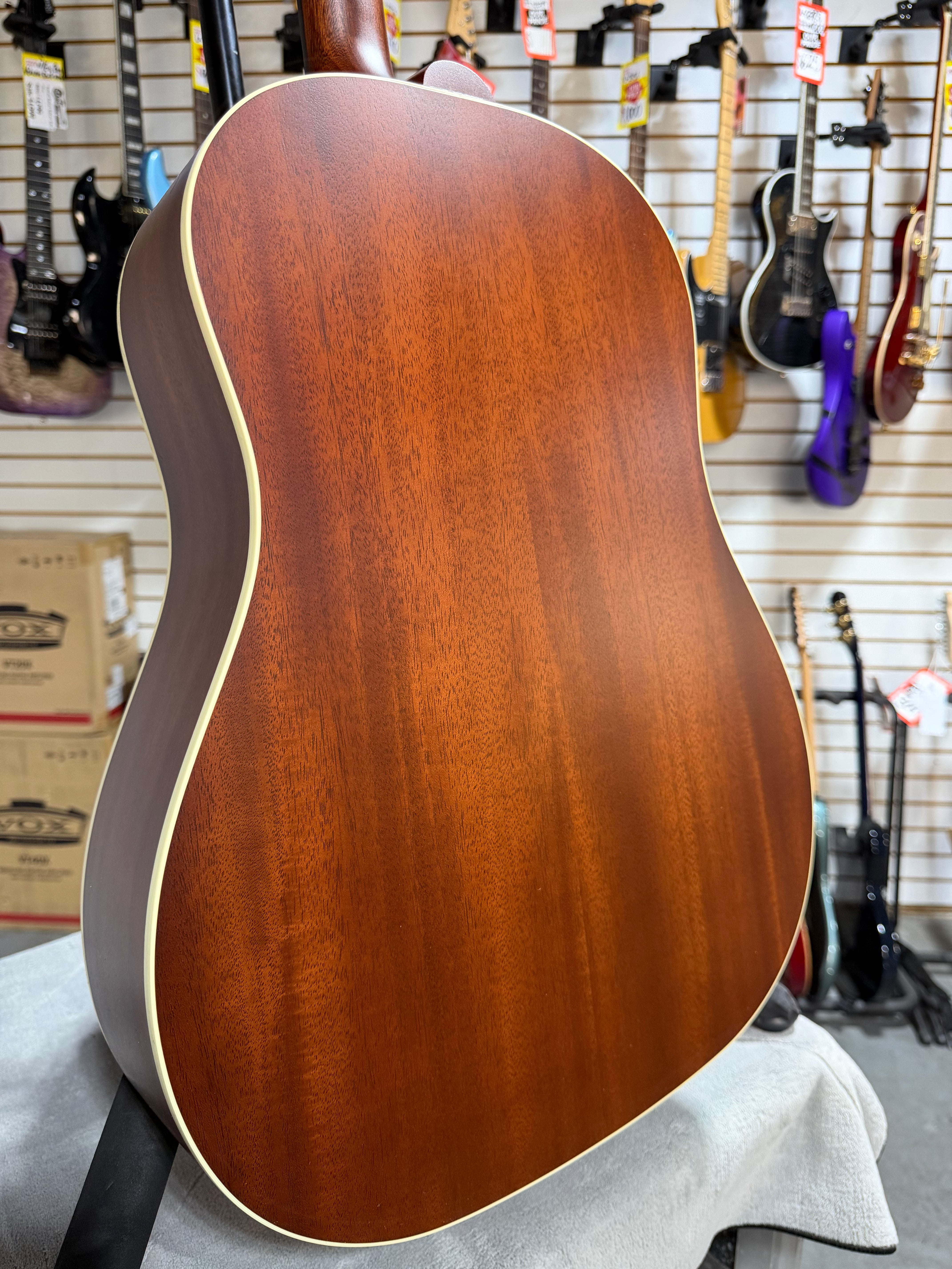 Gibson J-45 Special Natural