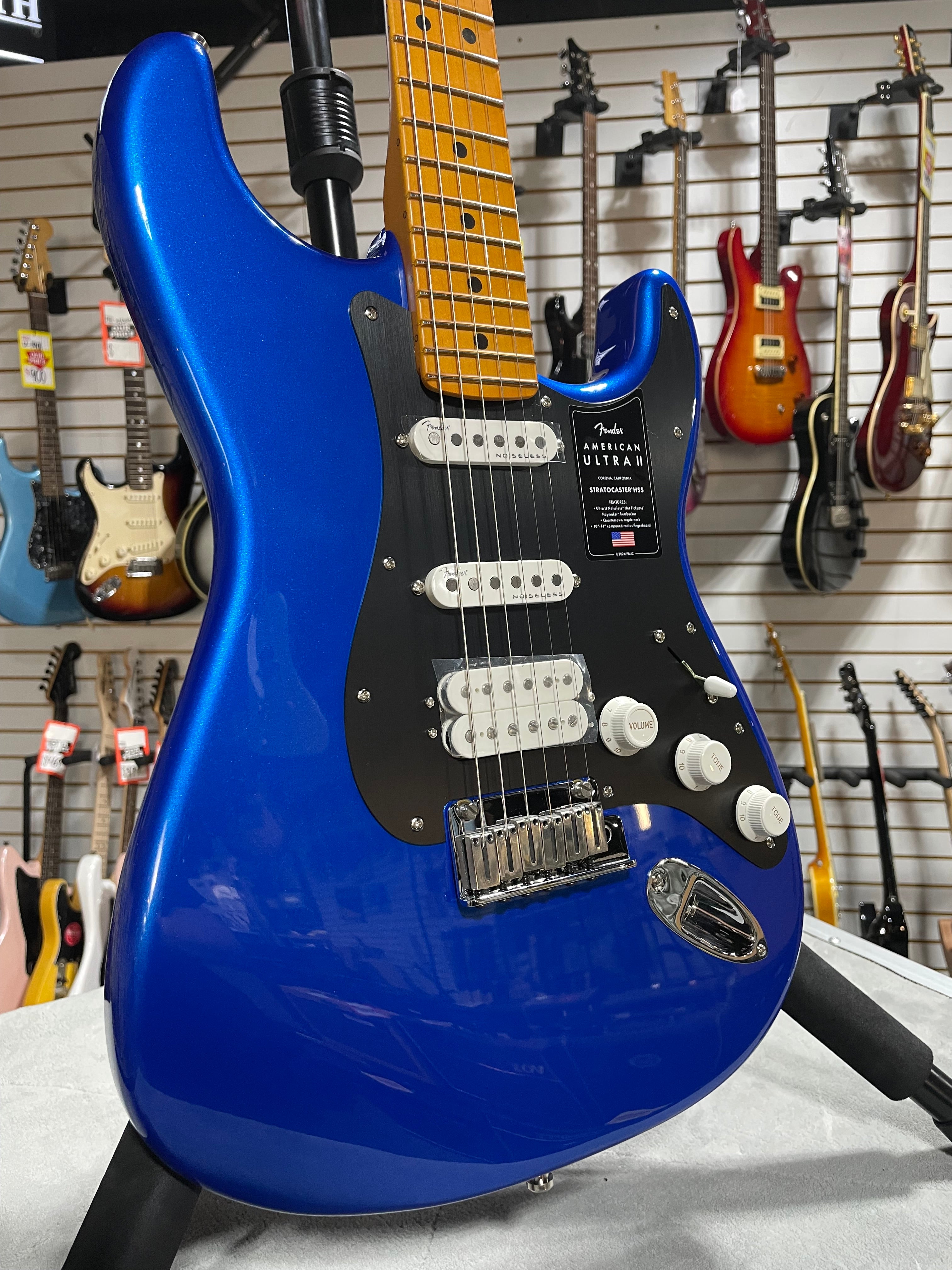 Fender American Ultra II Stratocaster - Noble Blue w/ Maple Fingerboard w/ OHSC & PLEK*D #677
