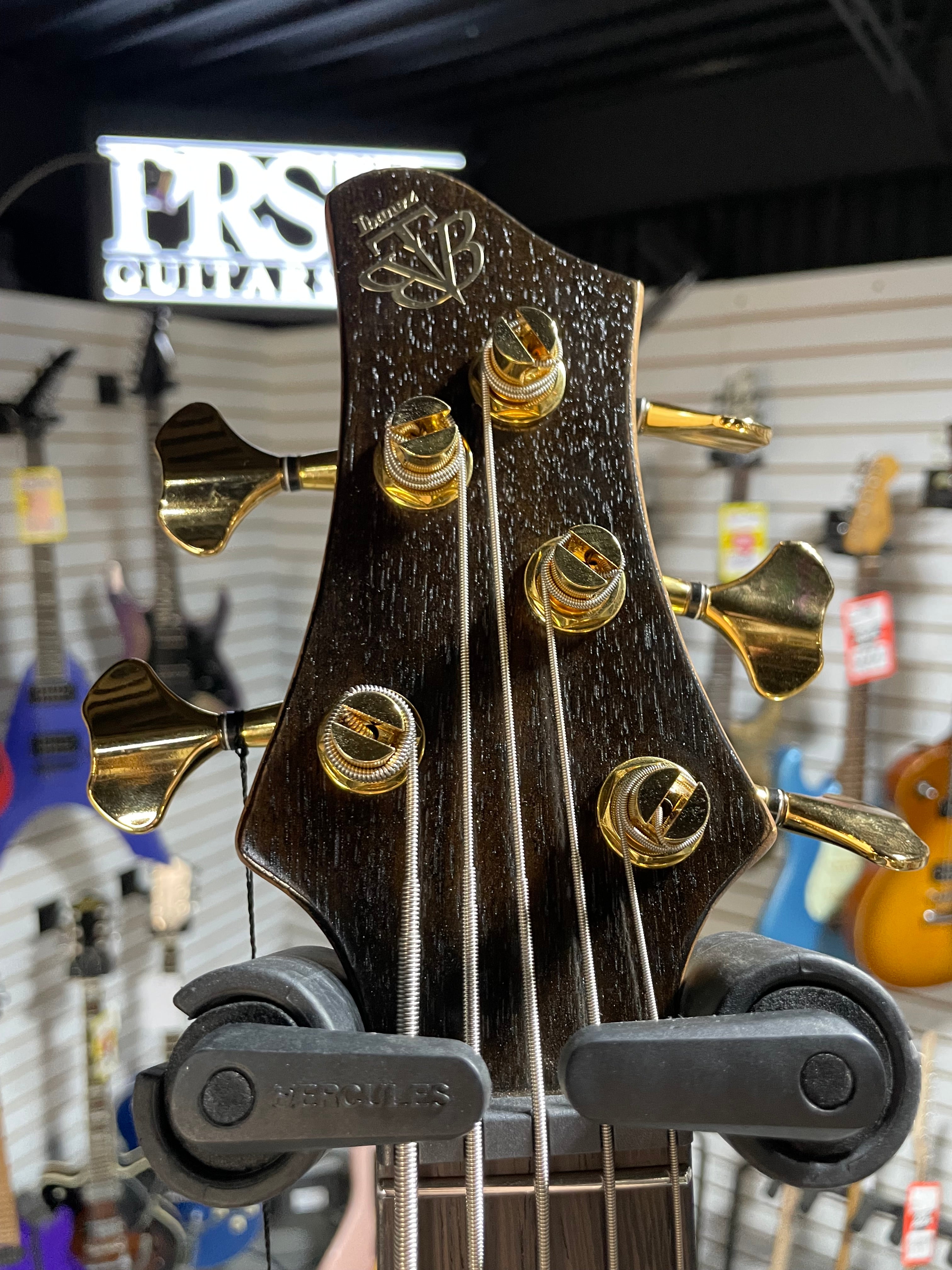 Ibanez BTB 1835 - Natural Shadow Low Gloss w/ Gig Bag & PLEK*D #660