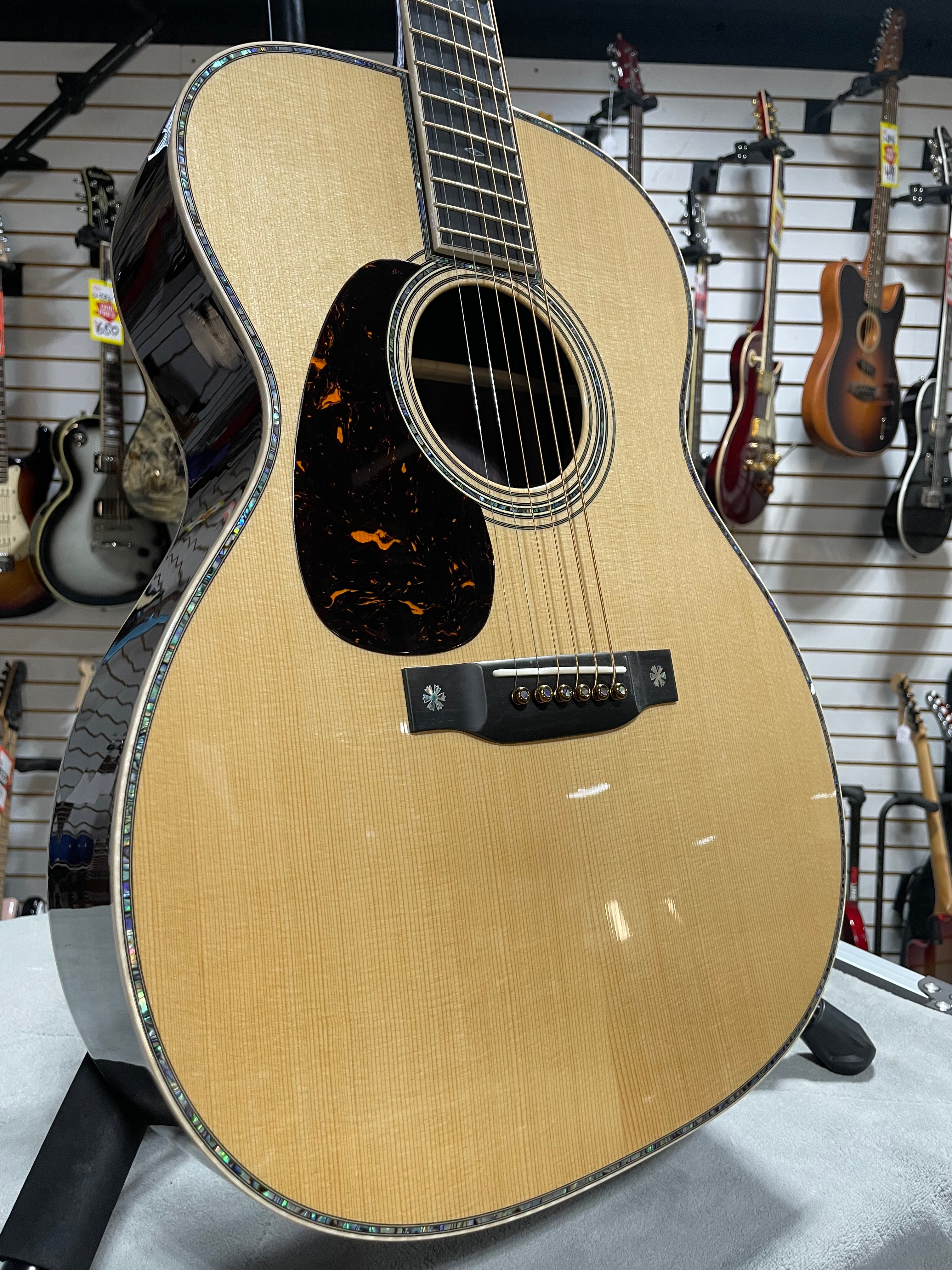Martin 000-42 Modern Deluxe Left-Handed Acoustic Guitar - Natural W/OHSC & PLEK*D #368