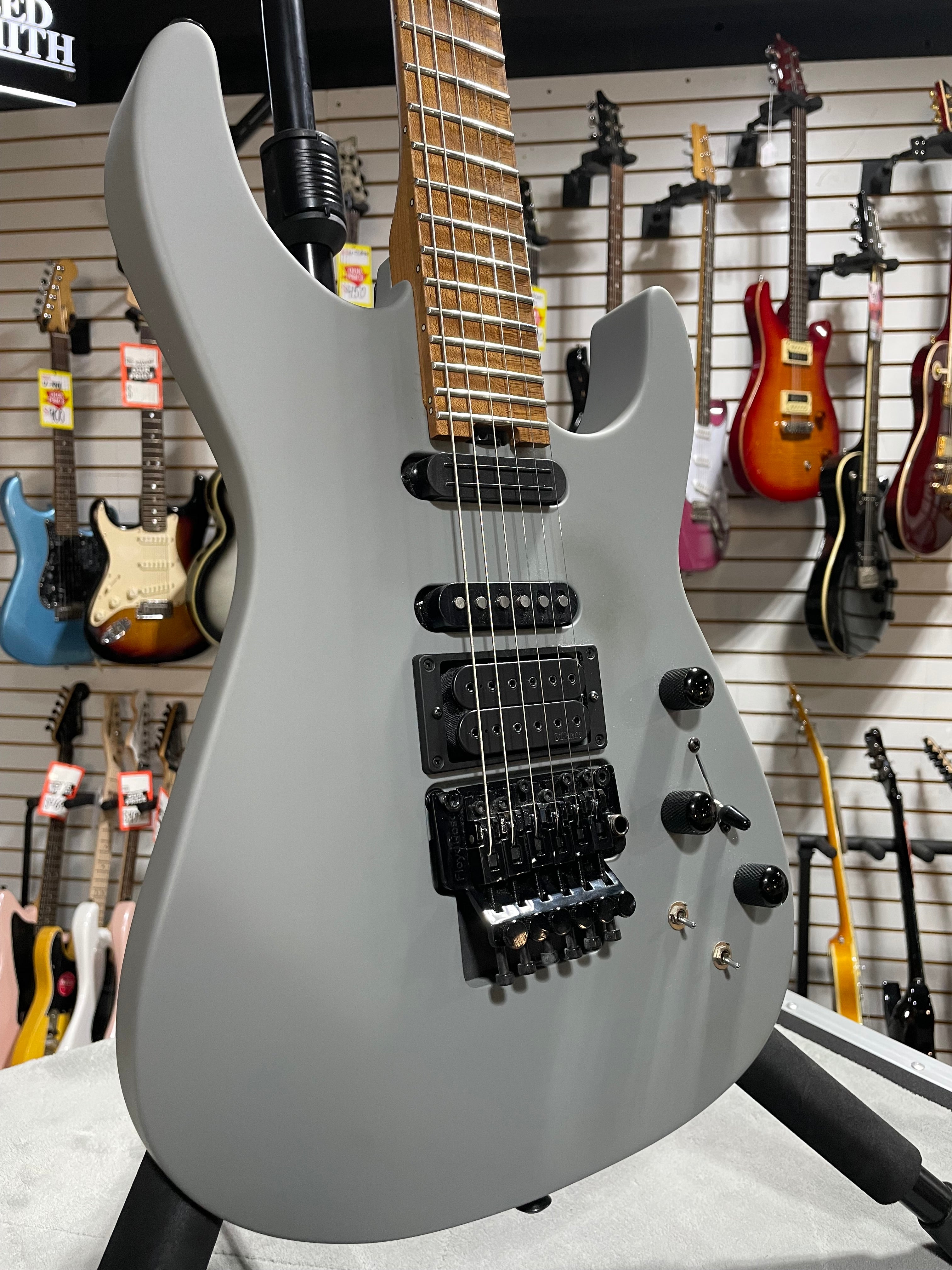 Jackson USA Series Phil Collen Signature PC1 - Satin Gray w/OHSC