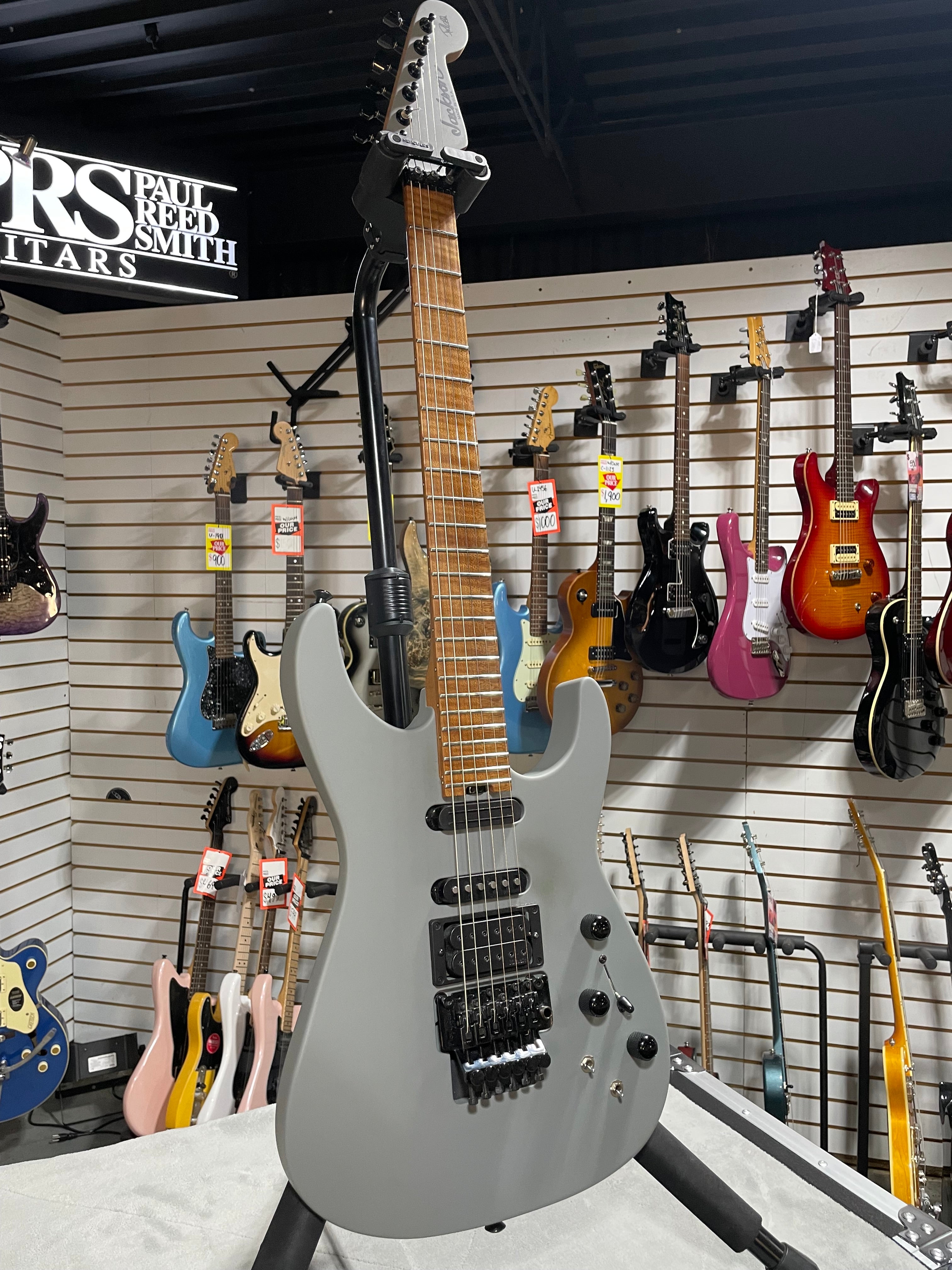 Jackson USA Series Phil Collen Signature PC1 - Satin Gray w/OHSC