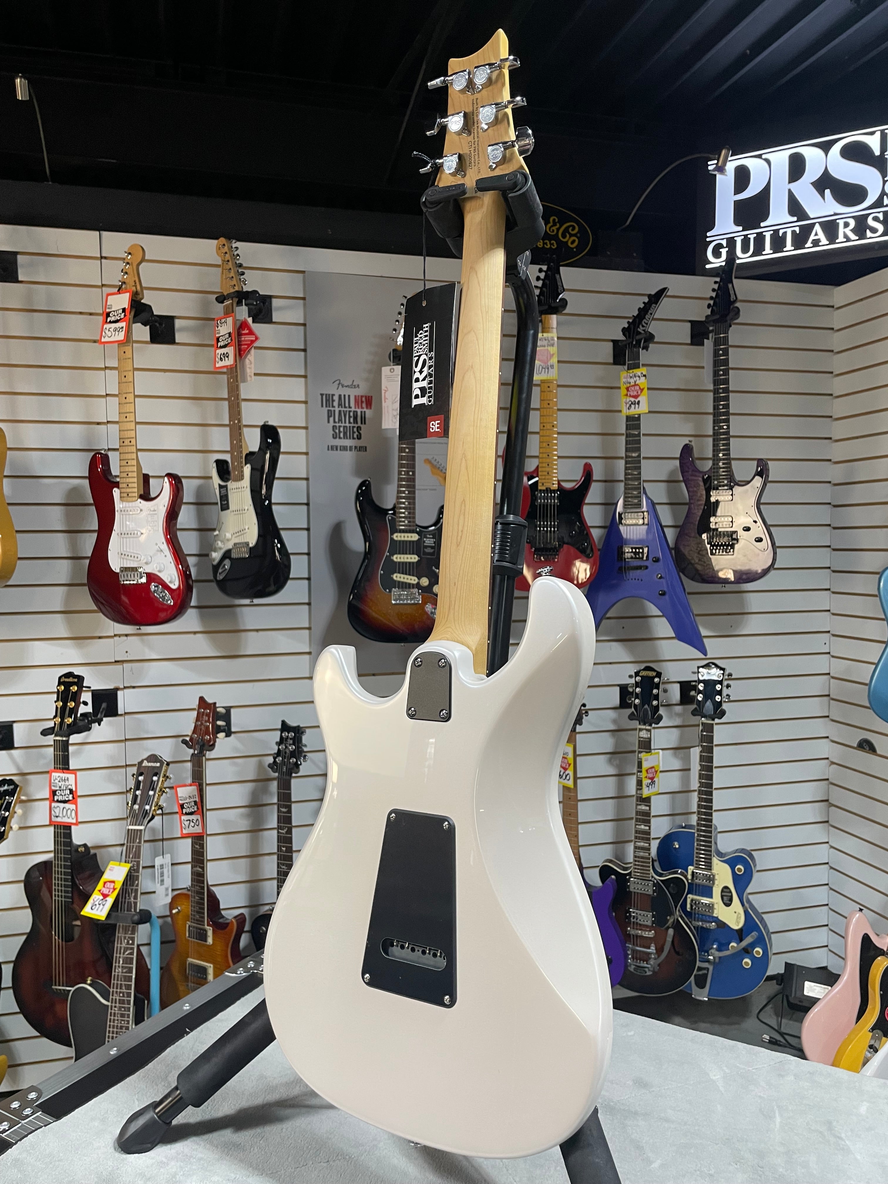 PRS SE Studio Standard - Pearl White w/ Gig Bag & PLEK*D #927