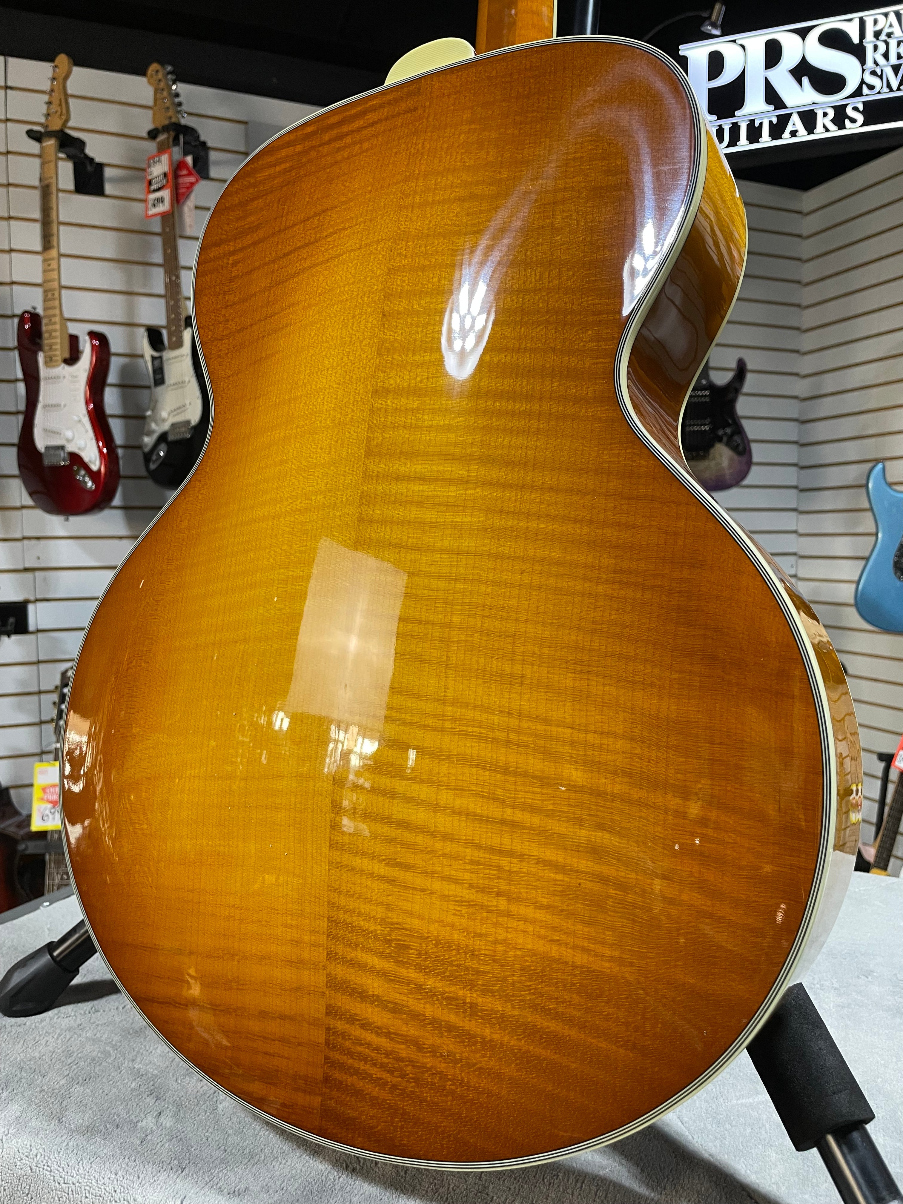 Eastman AR805-GB Archtop Guitar 2025 - Goldburst w/OHSC & PLEK*D #186