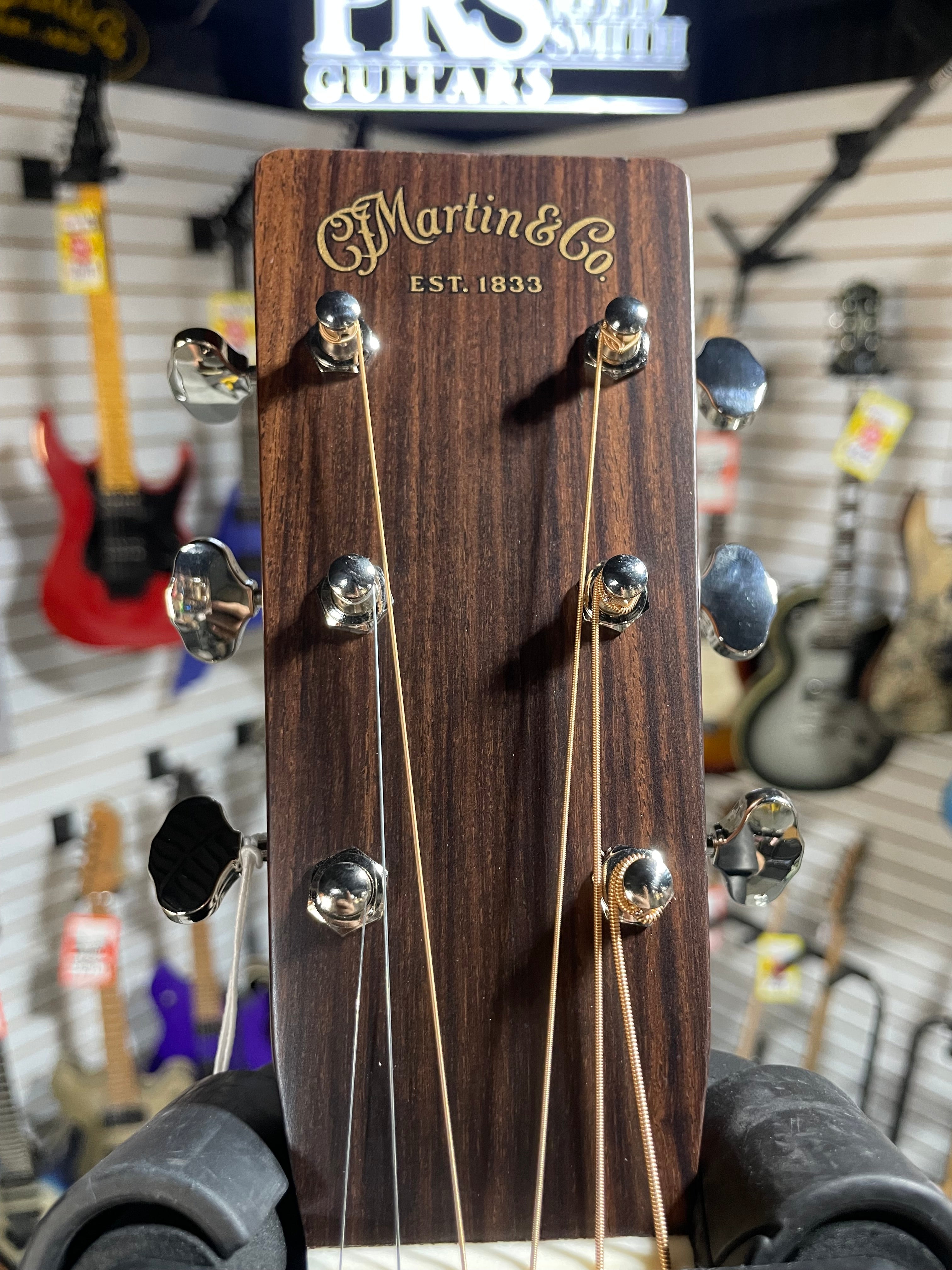 Martin OM-28 Left Handed Acoustic Guitar - Natural w/OHSC & PLEK*D #292