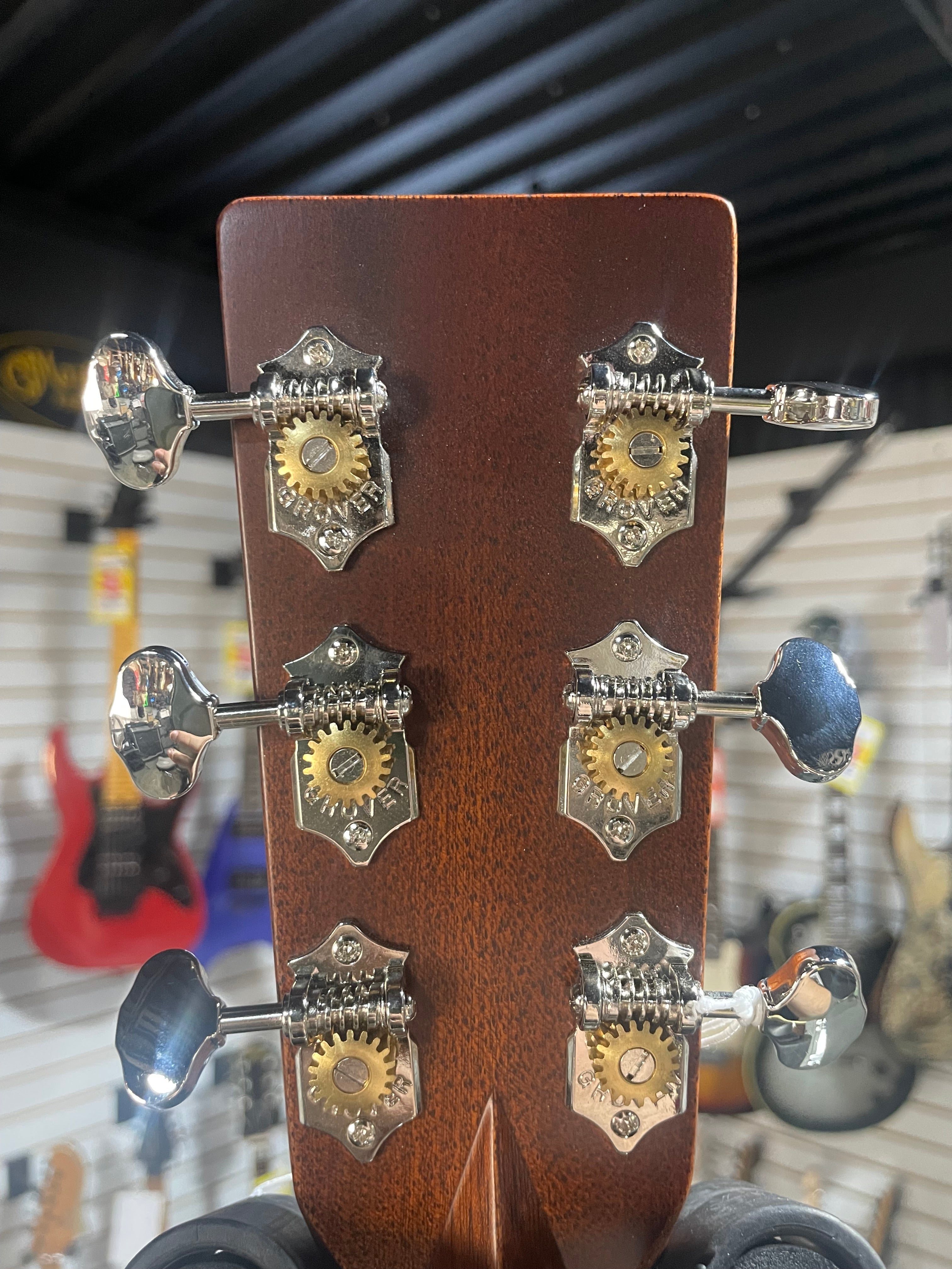 Martin OM-28 Left Handed Acoustic Guitar - Natural w/OHSC & PLEK*D #292