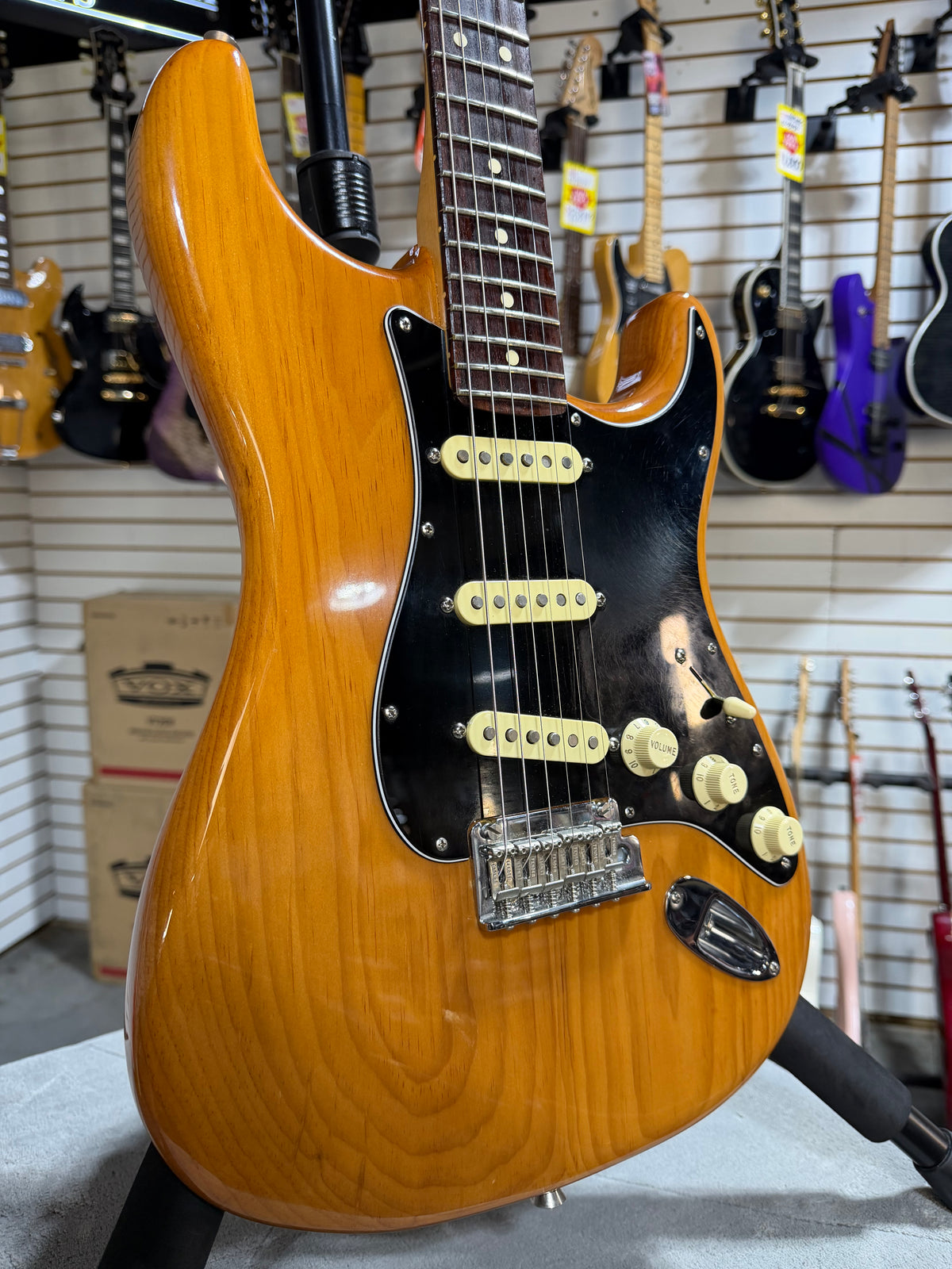 Fender American Professional II Stratocaster Roasted Pine