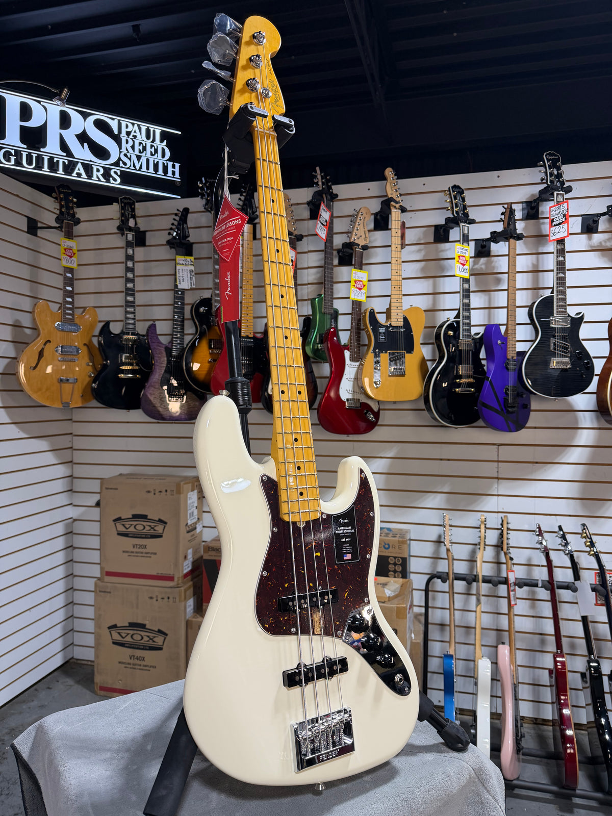 Fender American Professional Jazz Bass Olympic White