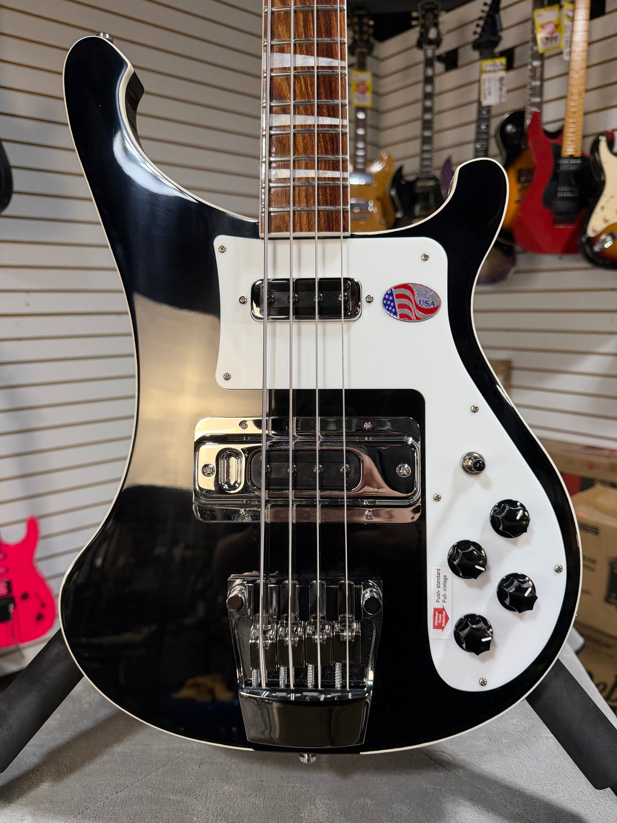 Rickenbacker 4003 Jetglo