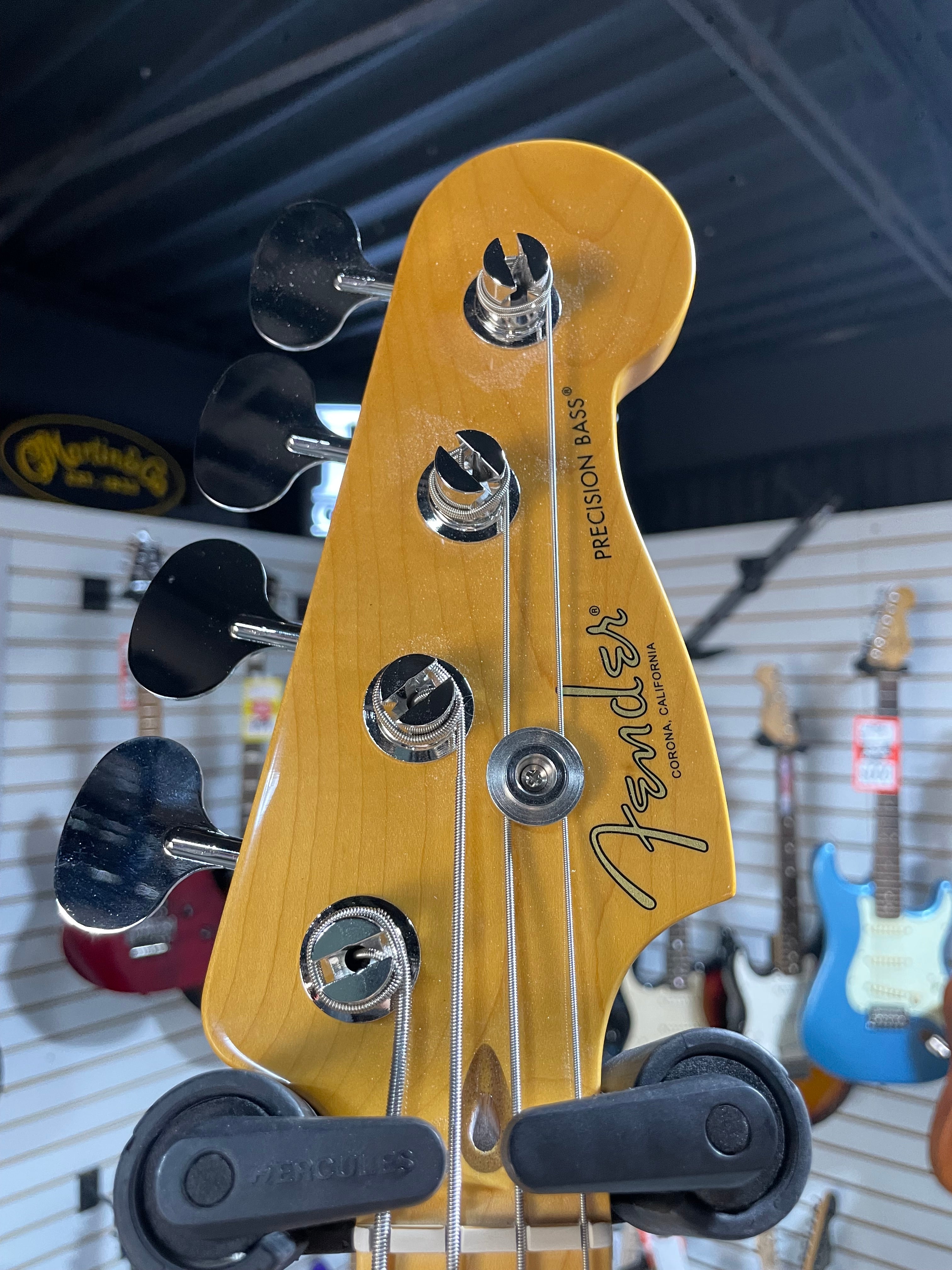 Fender American Professional Classic Precision Bass 2025 - Faded Lake Placid Blue w/ Gig Bag & PLEK*D #557