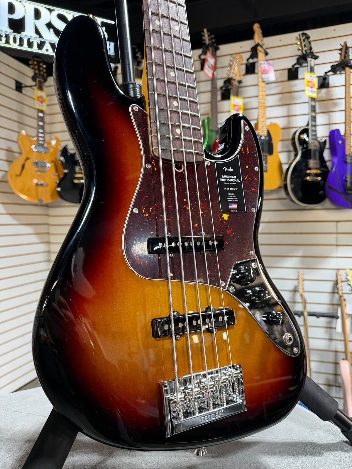 Fender American Professional Jazz Bass V 3-color Sunburst