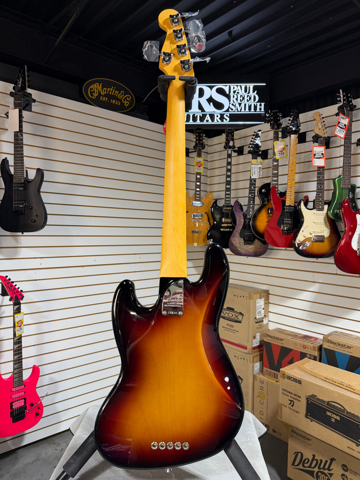 Fender American Professional Jazz Bass V 3-color Sunburst