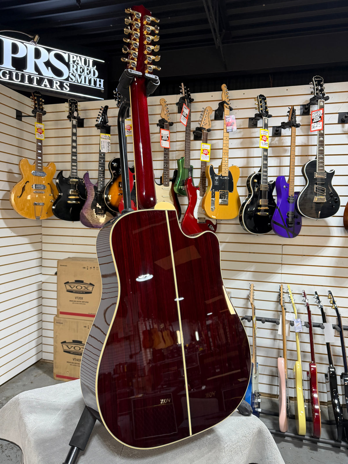 Takamine Left Handed JJ325SRC-12 John Jorgenson Signature Gloss Red
