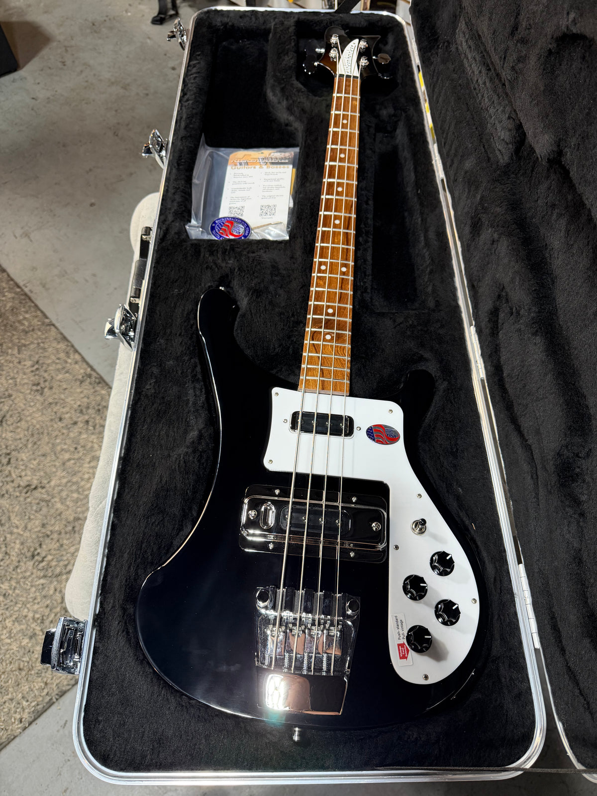 Rickenbacker 4003S Jetglo