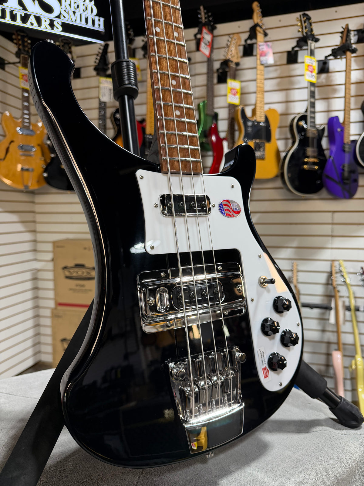 Rickenbacker 4003S Jetglo