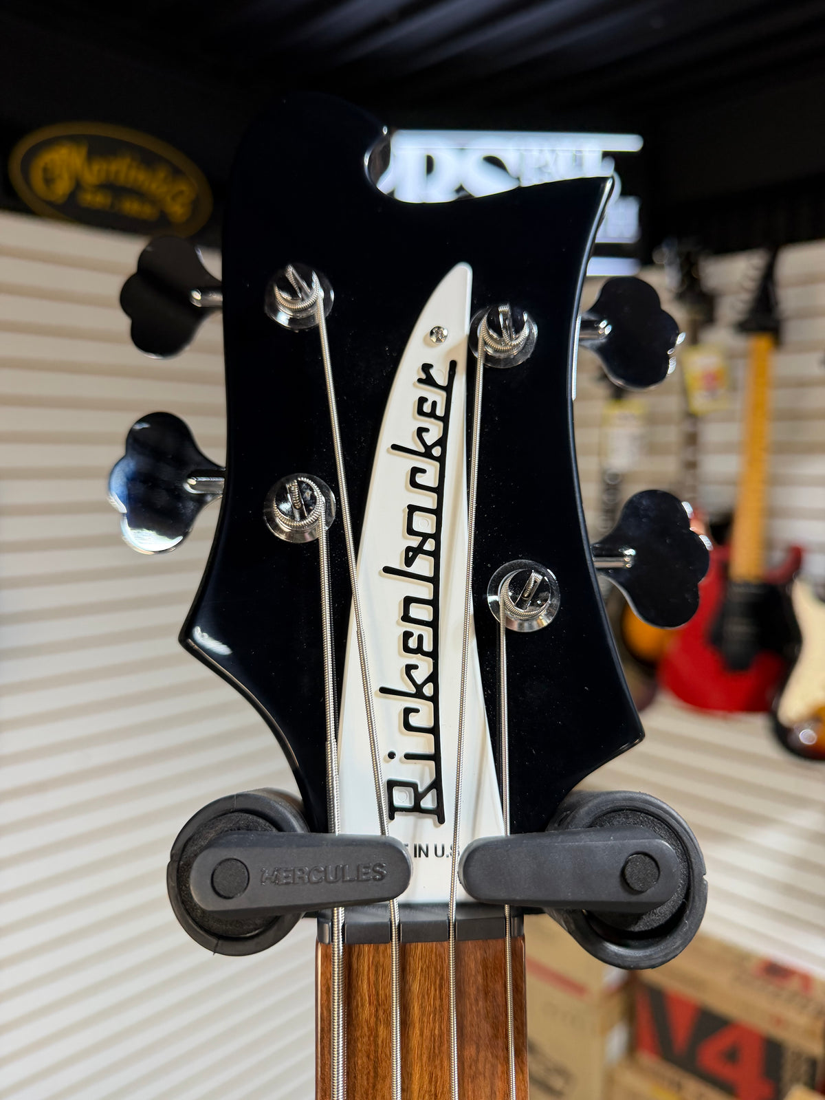 Rickenbacker 4003S Jetglo