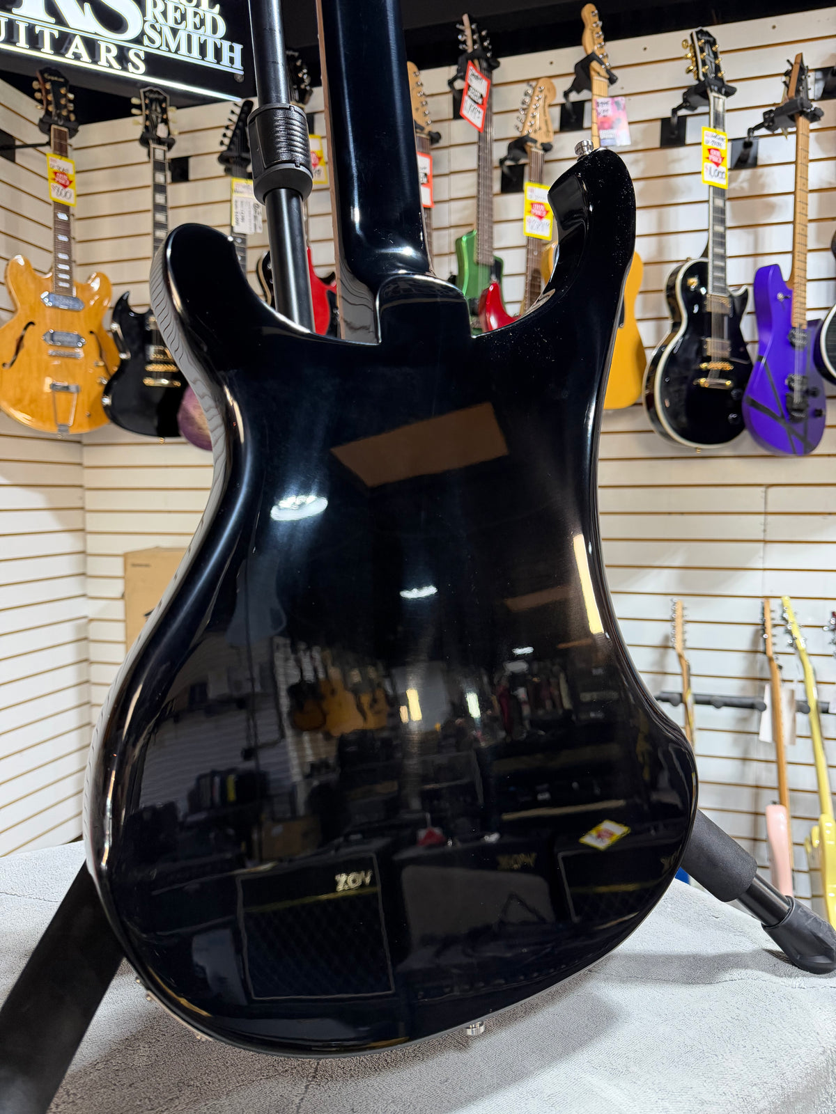 Rickenbacker 4003S Jetglo