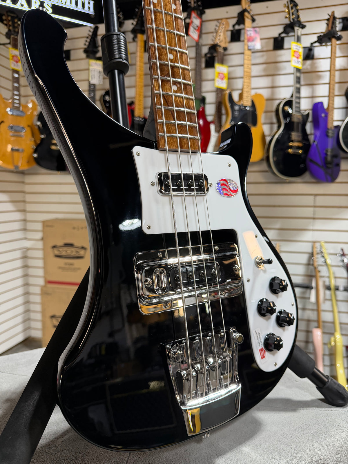 Rickenbacker 4003S Jetglo